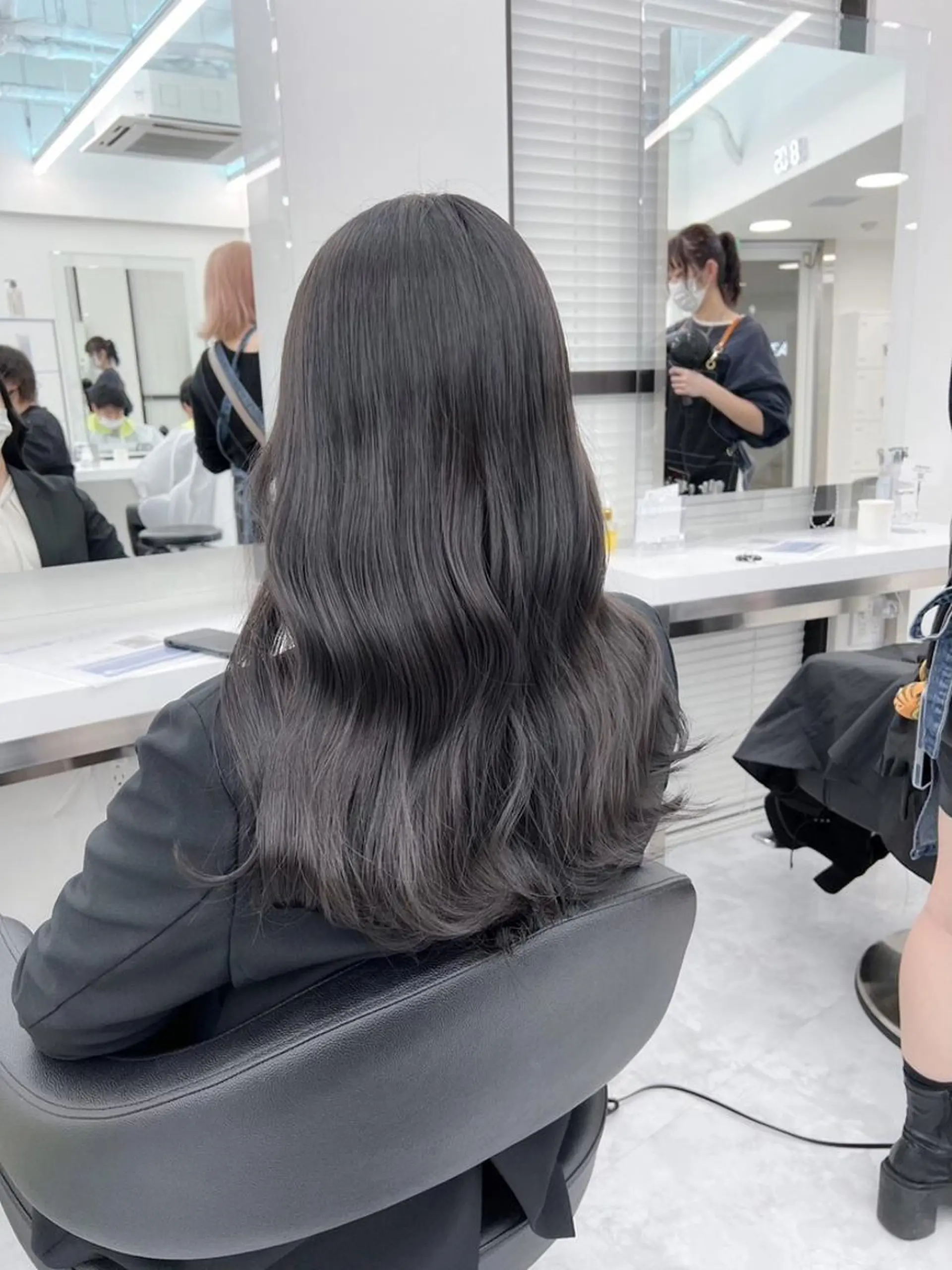 カラー 🇰🇷韓国っぽ 透明感🇰🇷胡海のヘアスタイル