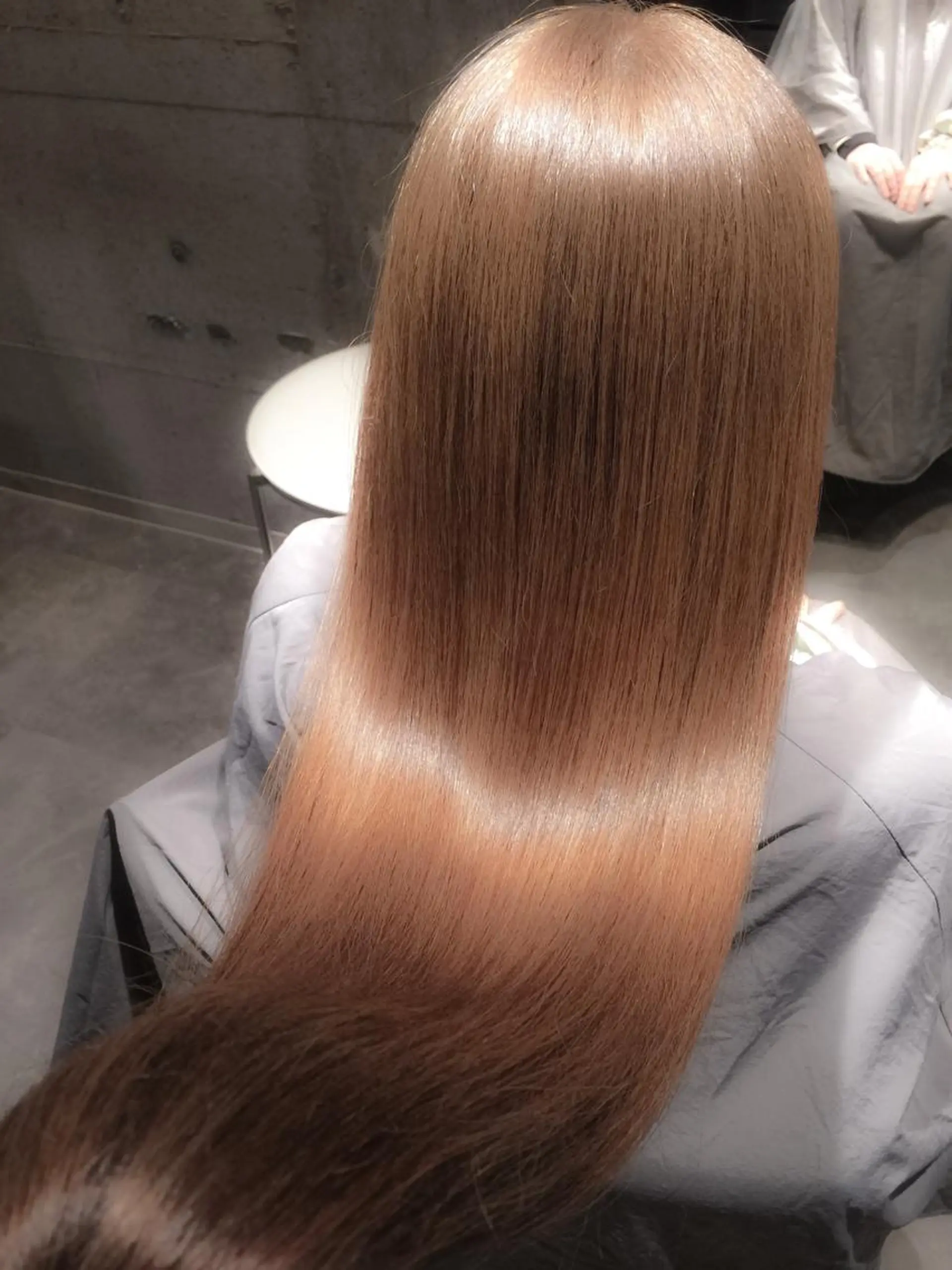 ロング カラー リボンズシー 釘嶋のヘアスタイル