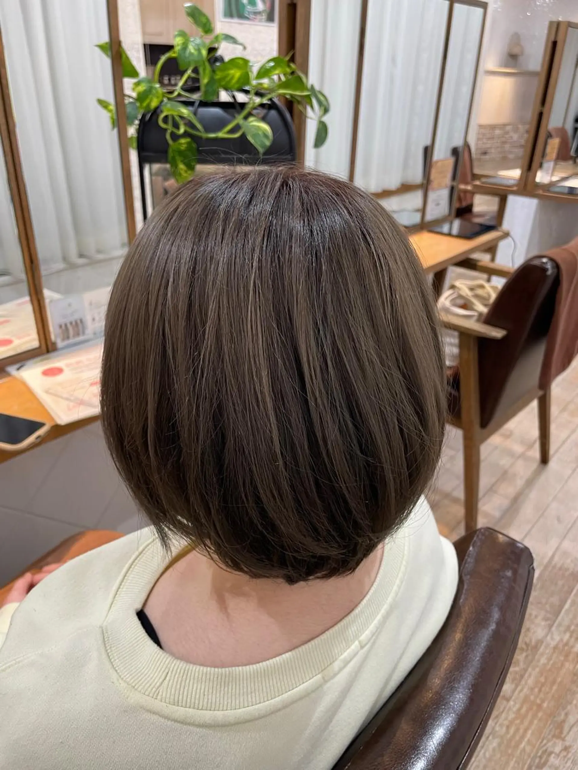 カラー ヘアカラー トリートメント 🍑宮川 愛菜🍑のヘアスタイル