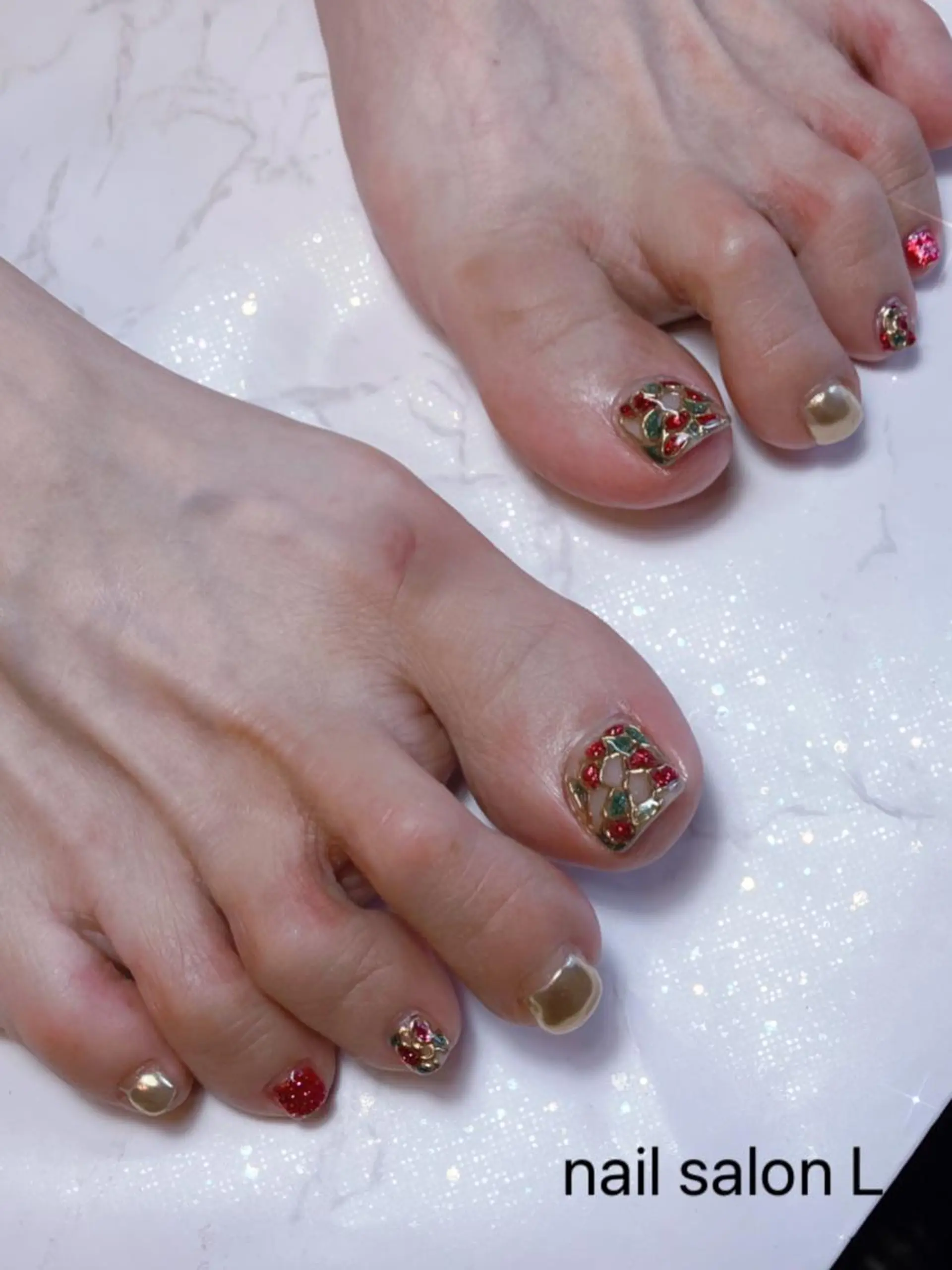 ネイル フットネイル 吉川市 ネイルサロンLのネイルデザイン