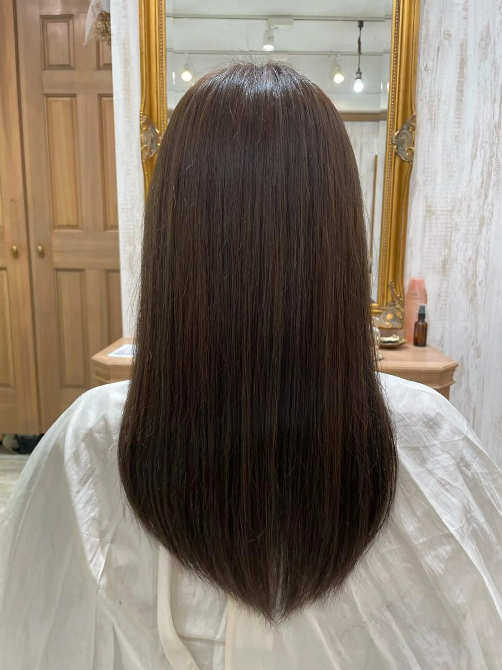 カラー オリーブカラー SHISEI所属・小野 明日香のヘアスタイル