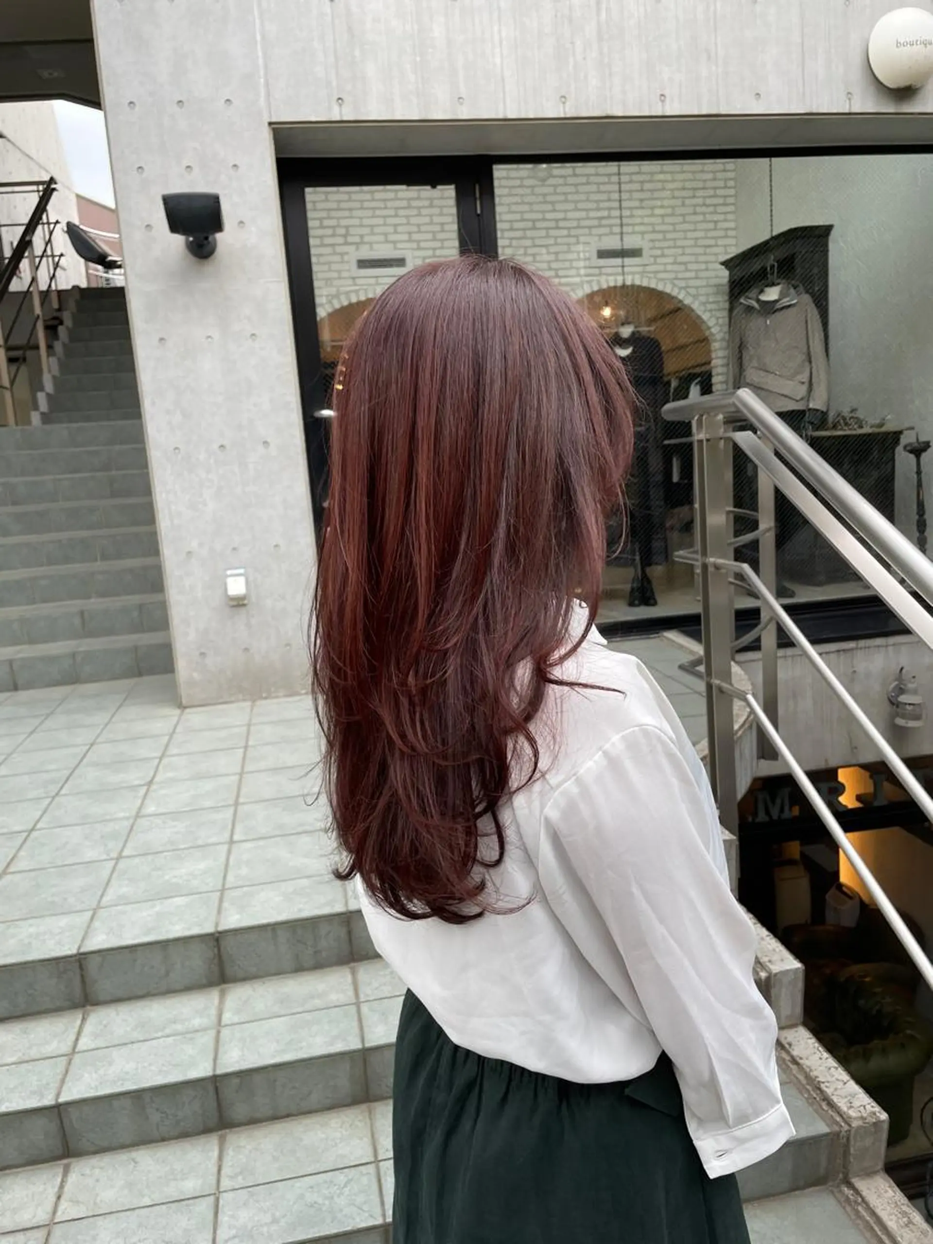 ロング 人気のレイヤーカット TAROのヘアスタイル