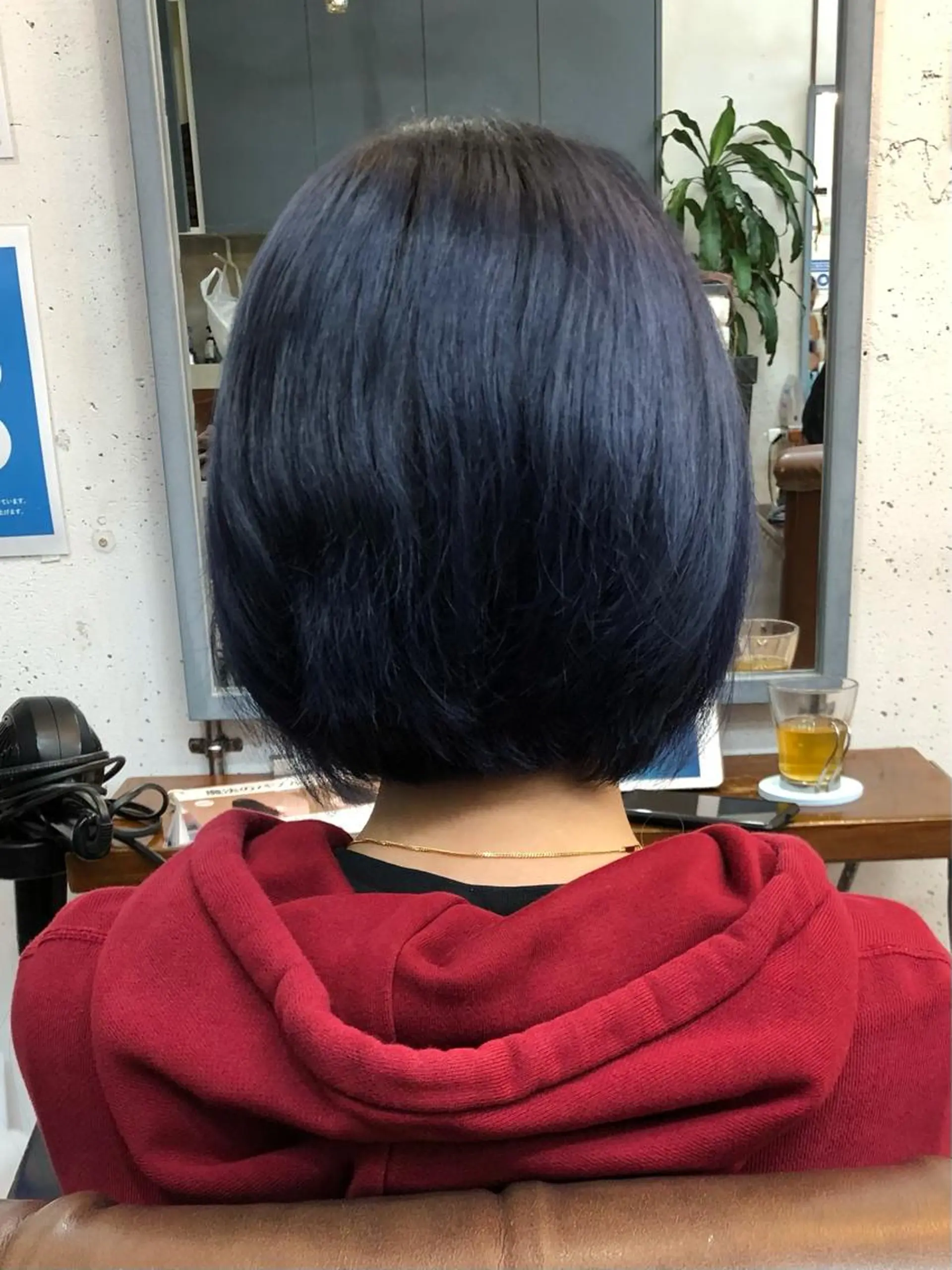 ショート カラー ネイビーカラー メンズパーマ 本多のヘアスタイル