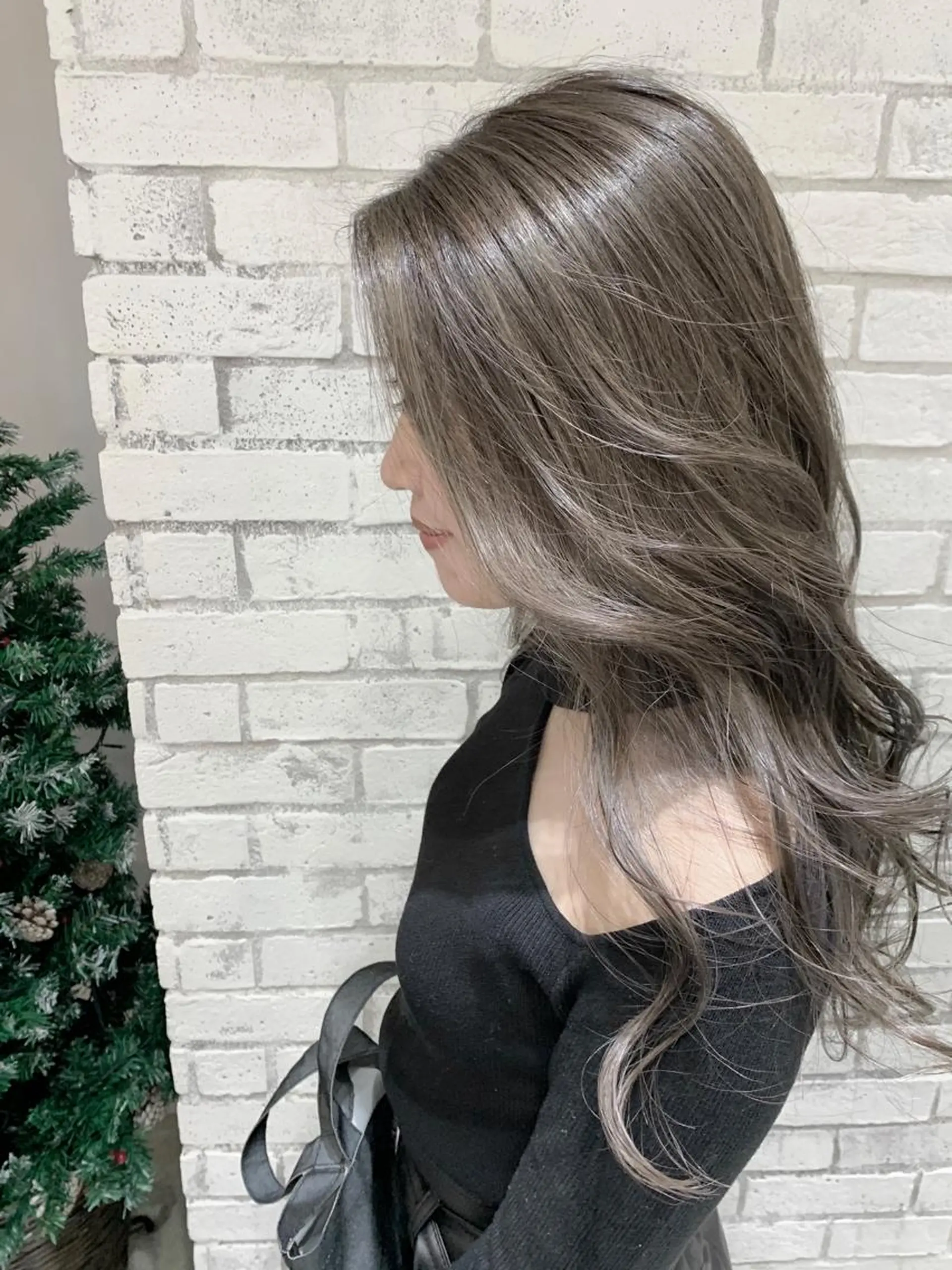 ロング カラー パーマ ヘアアレンジ アディクシーカラー グレージュ ハイライトカラー ハイライト ヘアカラー filo byFeria渋谷所属・縮毛矯正/美髪 髪質改善/石田幸輔のヘアスタイル