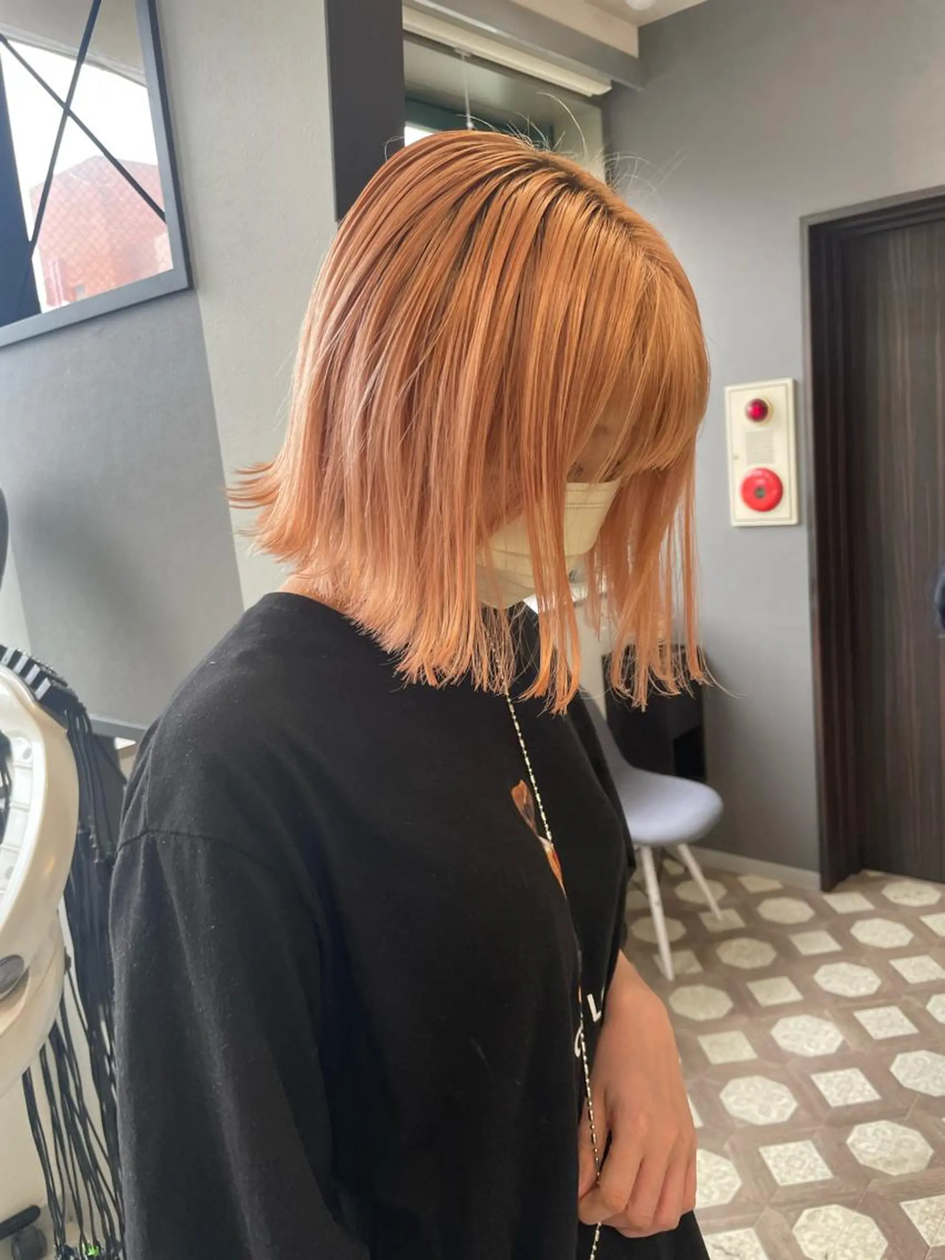 ショート ヘアカラー maya レイヤーカットのヘアスタイル
