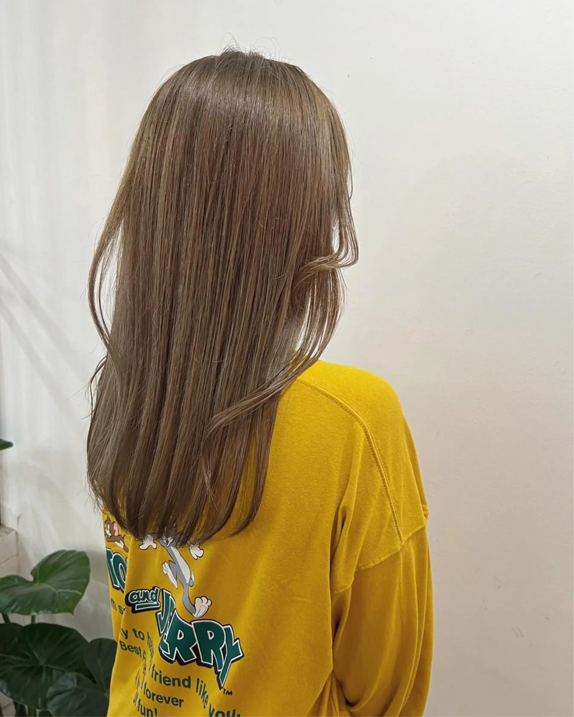 ロング カラー ベージュカラー カット ヘアカラー フラム所属・WATANABE MISAKIのヘアスタイル