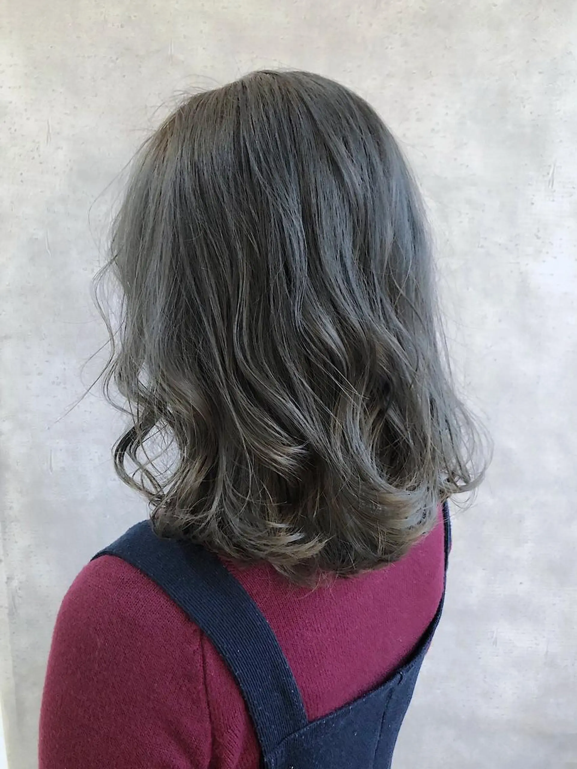 ミディアム カラー MOU namba ムウナンバのヘアスタイル