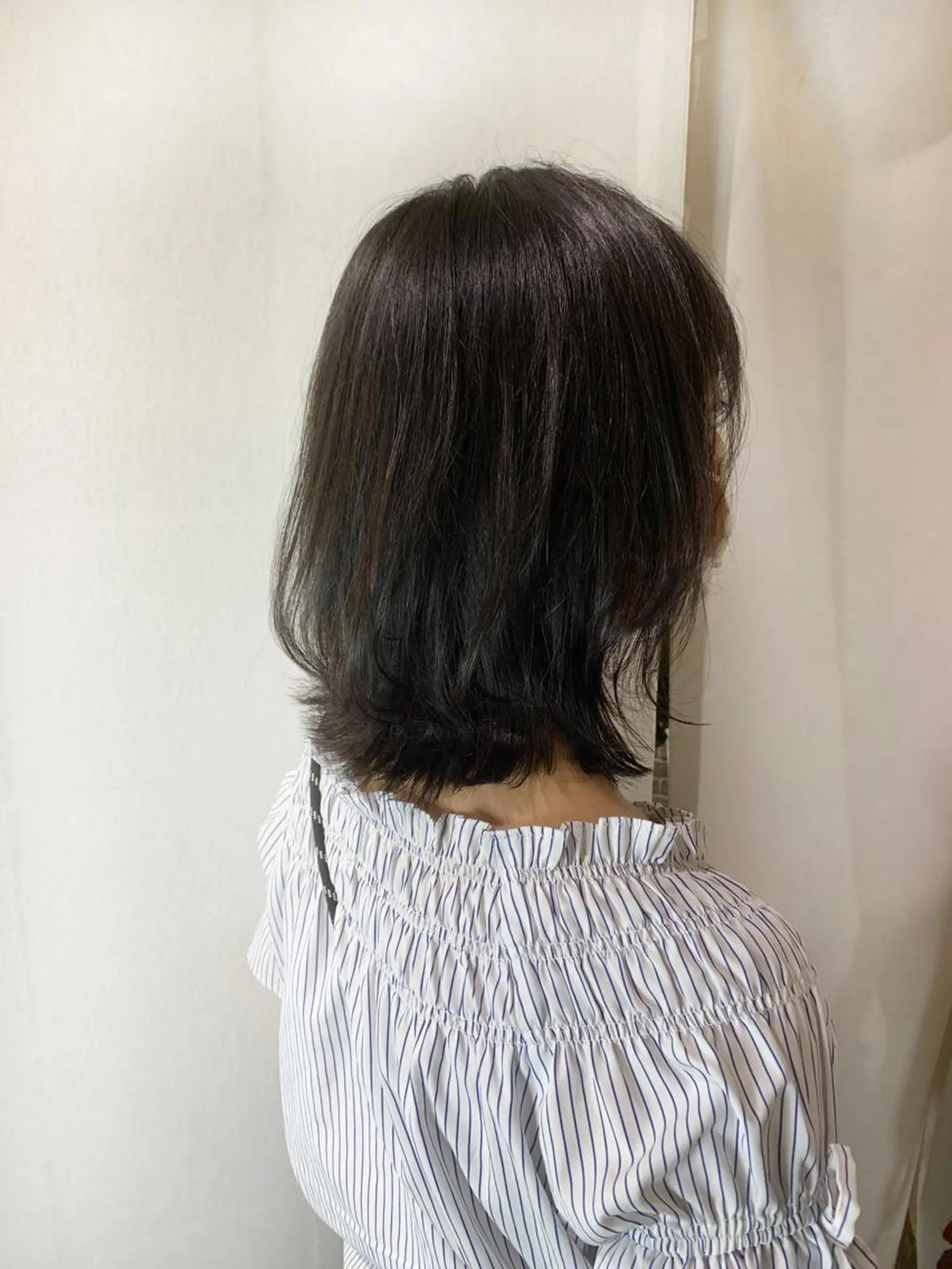 ミディアム くびれヘア くびれレイヤー レイヤーカット Ami 🕊‎✨のヘアスタイル