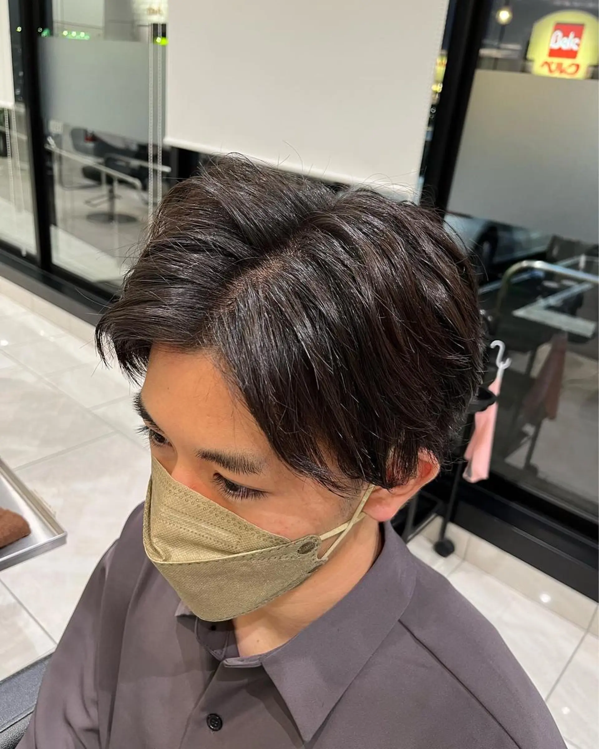 ショート パーマ メンズ 🥇メンズ特化 伊東輝のヘアスタイル