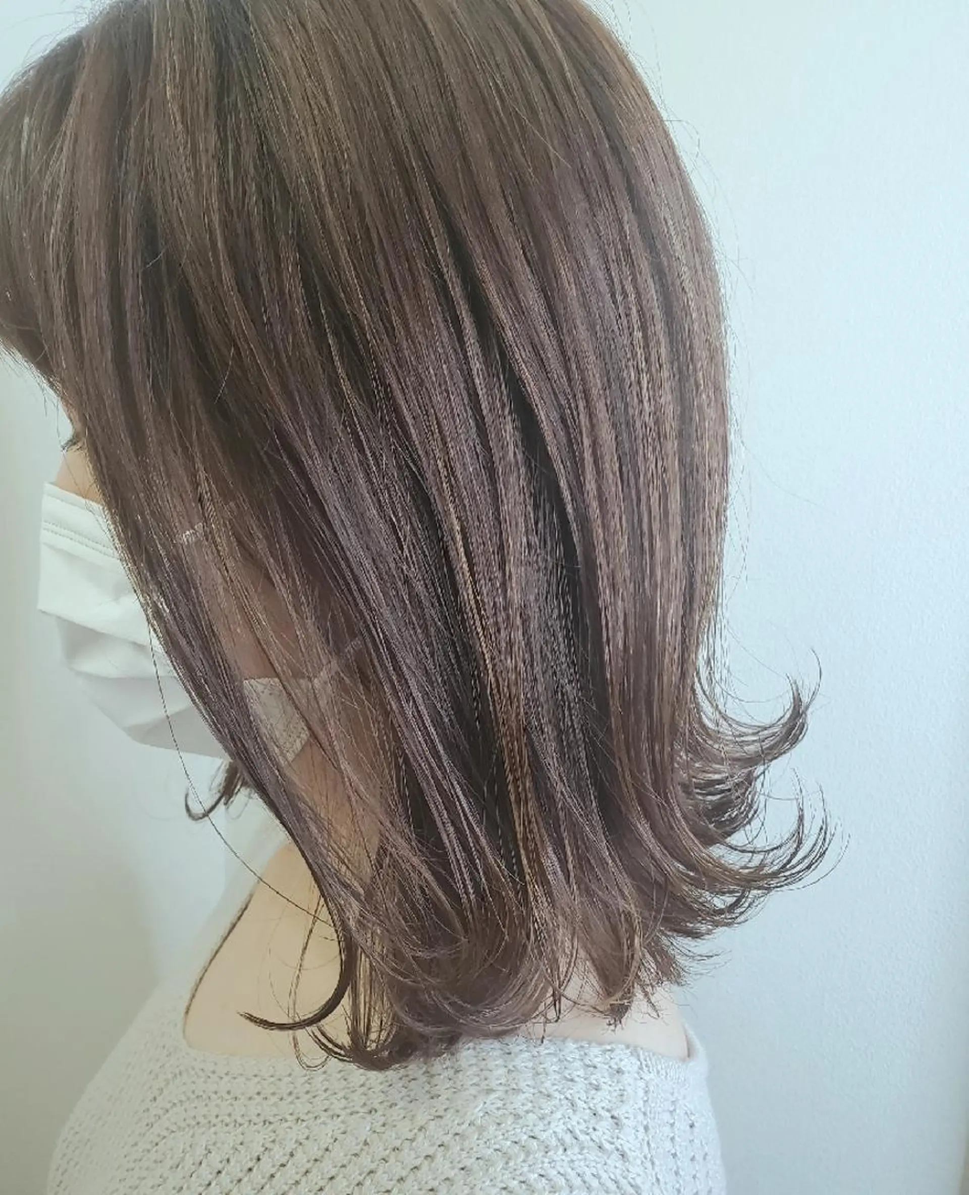 ミディアム カラー カット ヘアカラー トリートメント マネージャー 西村優子のヘアスタイル
