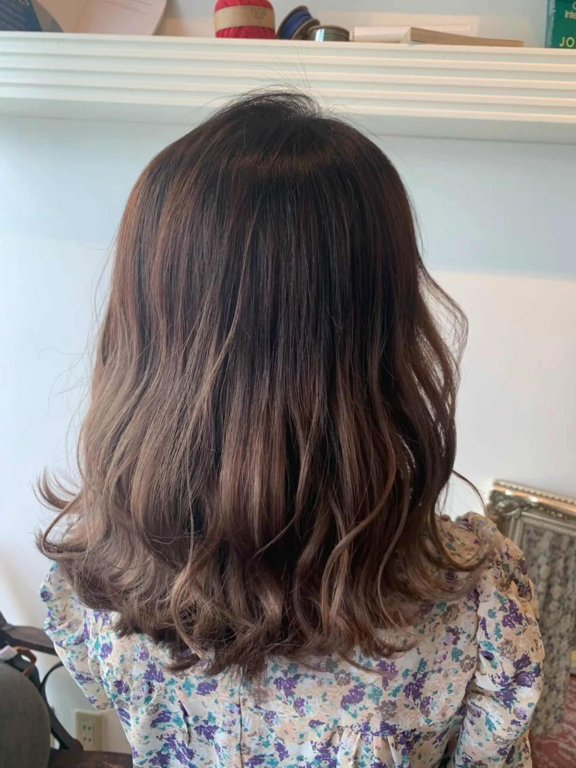 ミディアム カット ヘアカラー トリートメント ヘッドスパ ヘアセット 山口 竣也のヘアスタイル