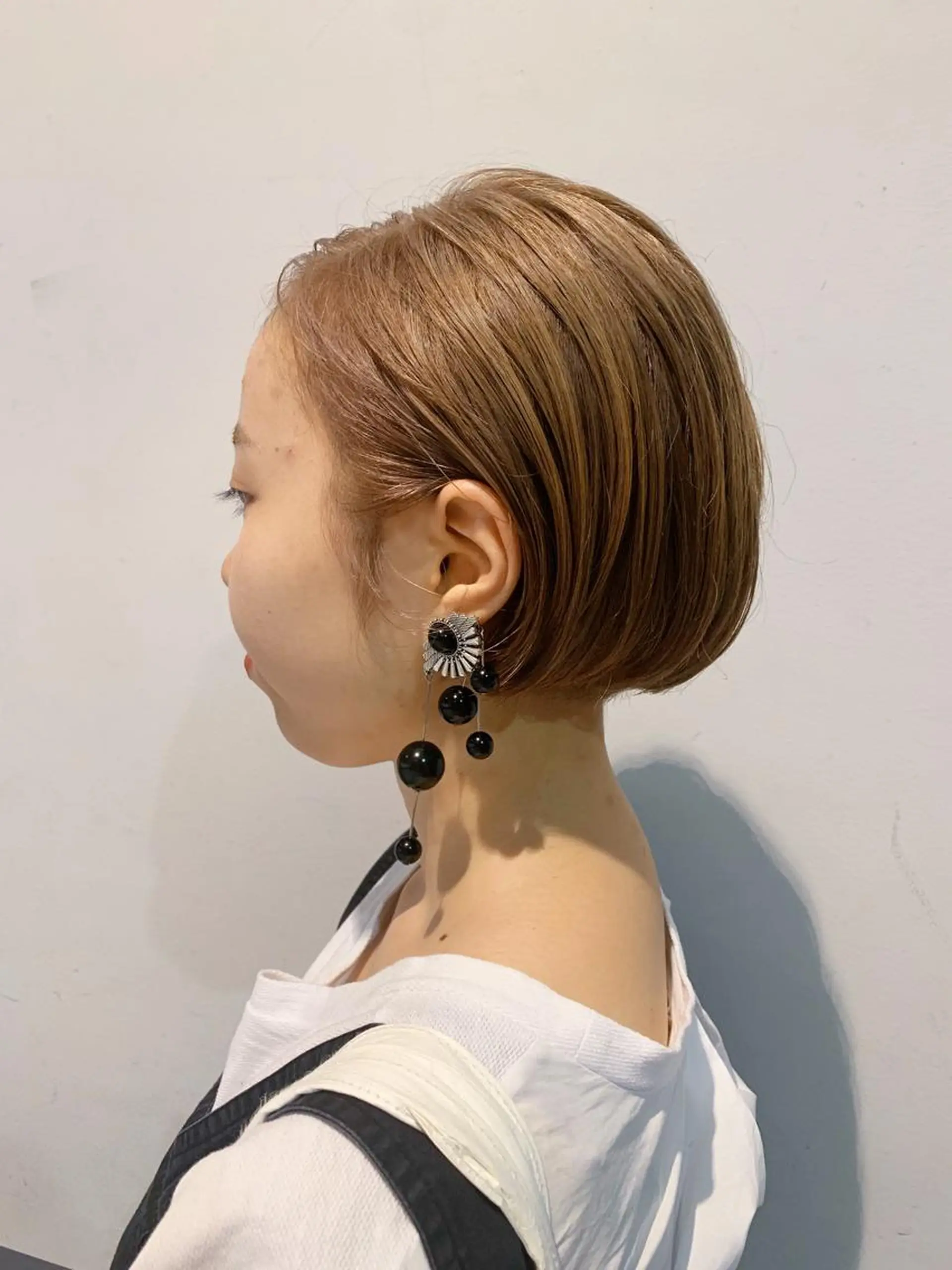 ショート カラー ベージュカラー カット ヘアカラー トリートメント ヘアセット ブリーチカラーNo. 1🌈 RYOGAのヘアスタイル