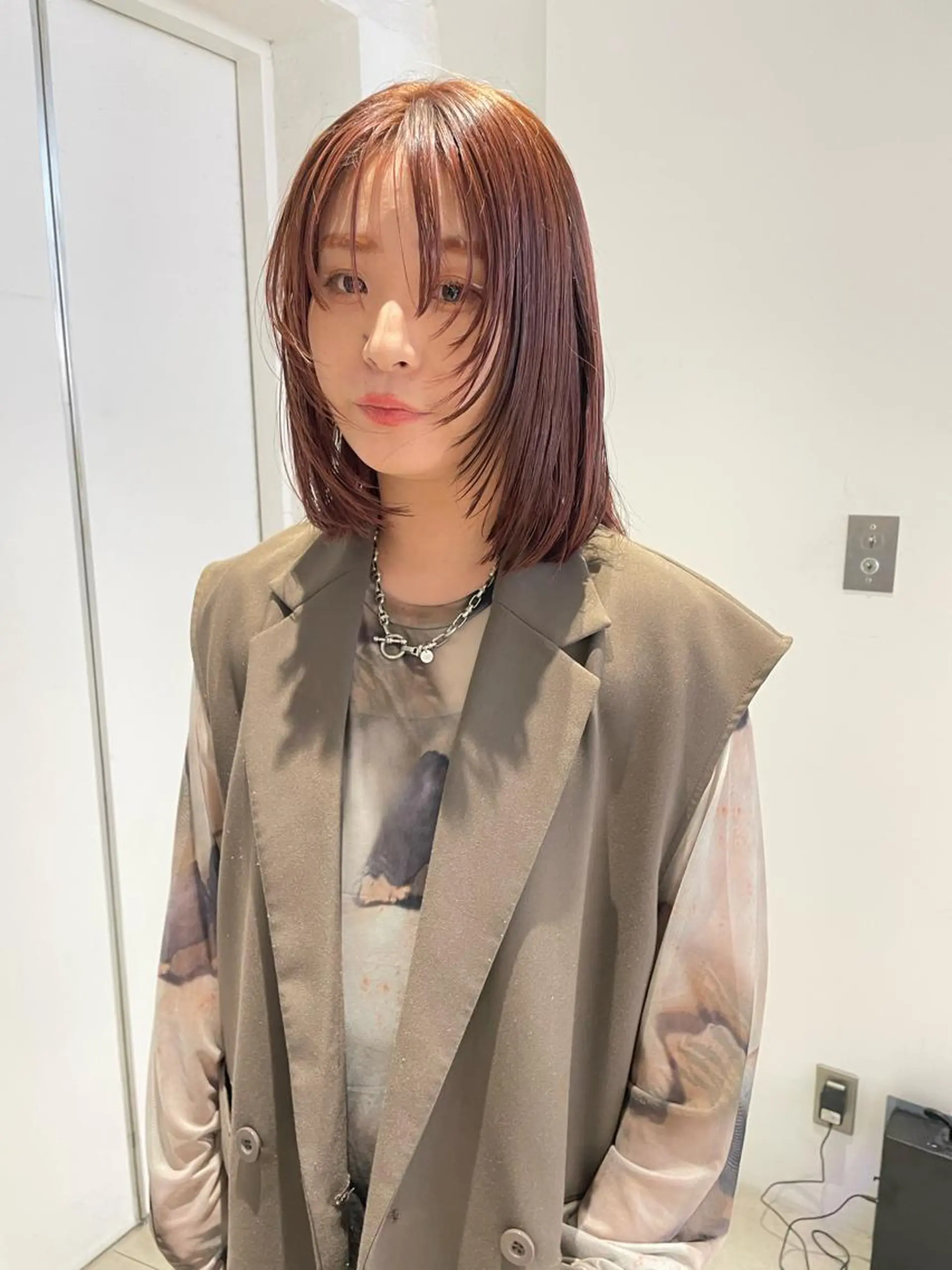 ミディアム カラー ピンクカラー 顔周りカット/透明感 カラー✂️MEIのヘアスタイル