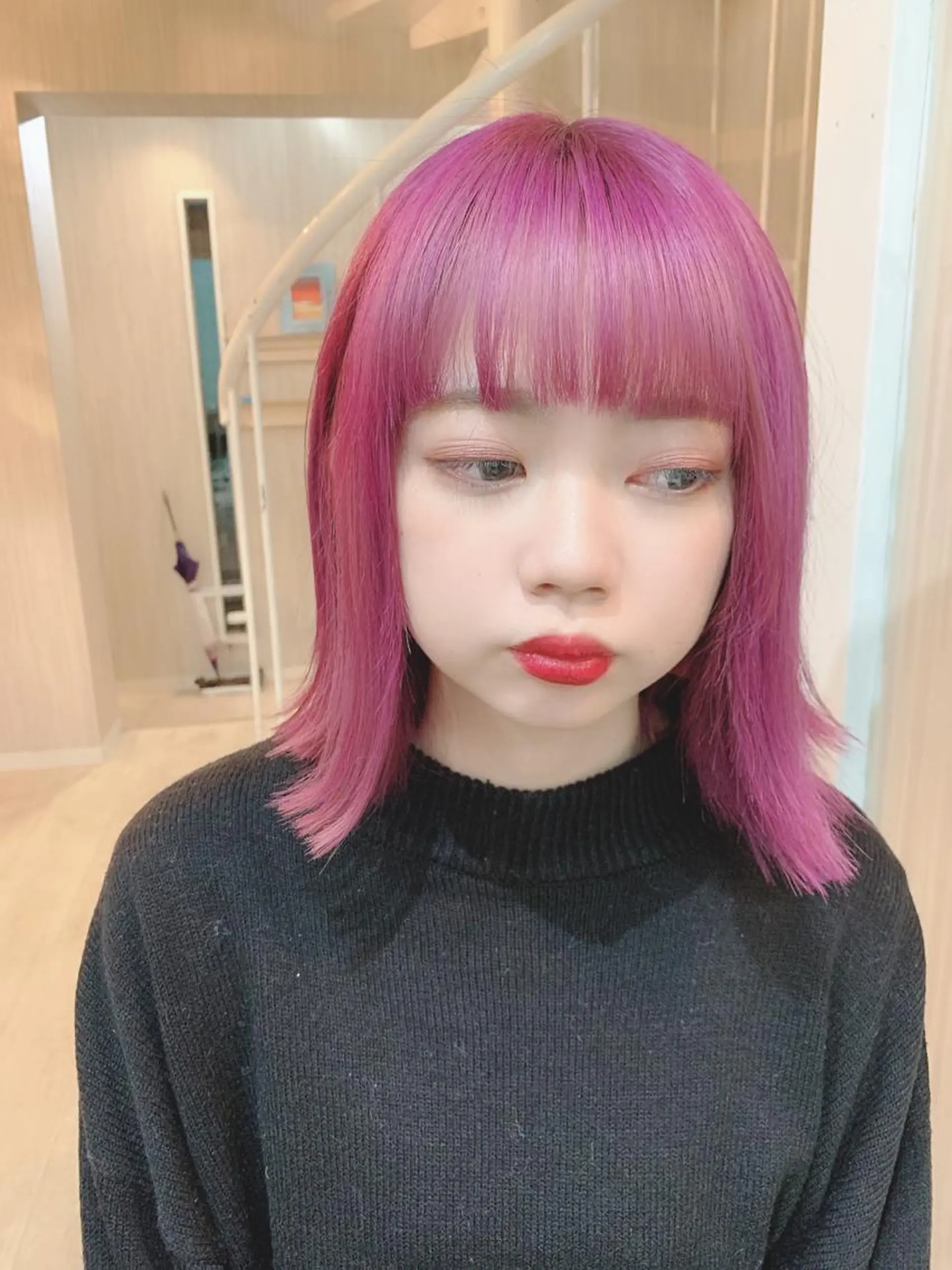 ミディアム カラー パーマ ヘアアレンジ ピンクカラー バイオレットカラー ヘアカラー nico 原宿所属・nico【代表】 市川 拓也のヘアスタイル