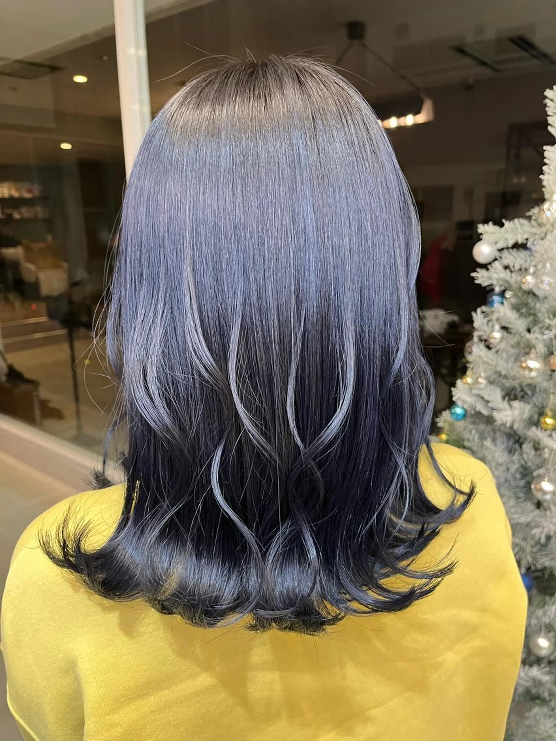 ミディアム 松尾 優依のヘアスタイル