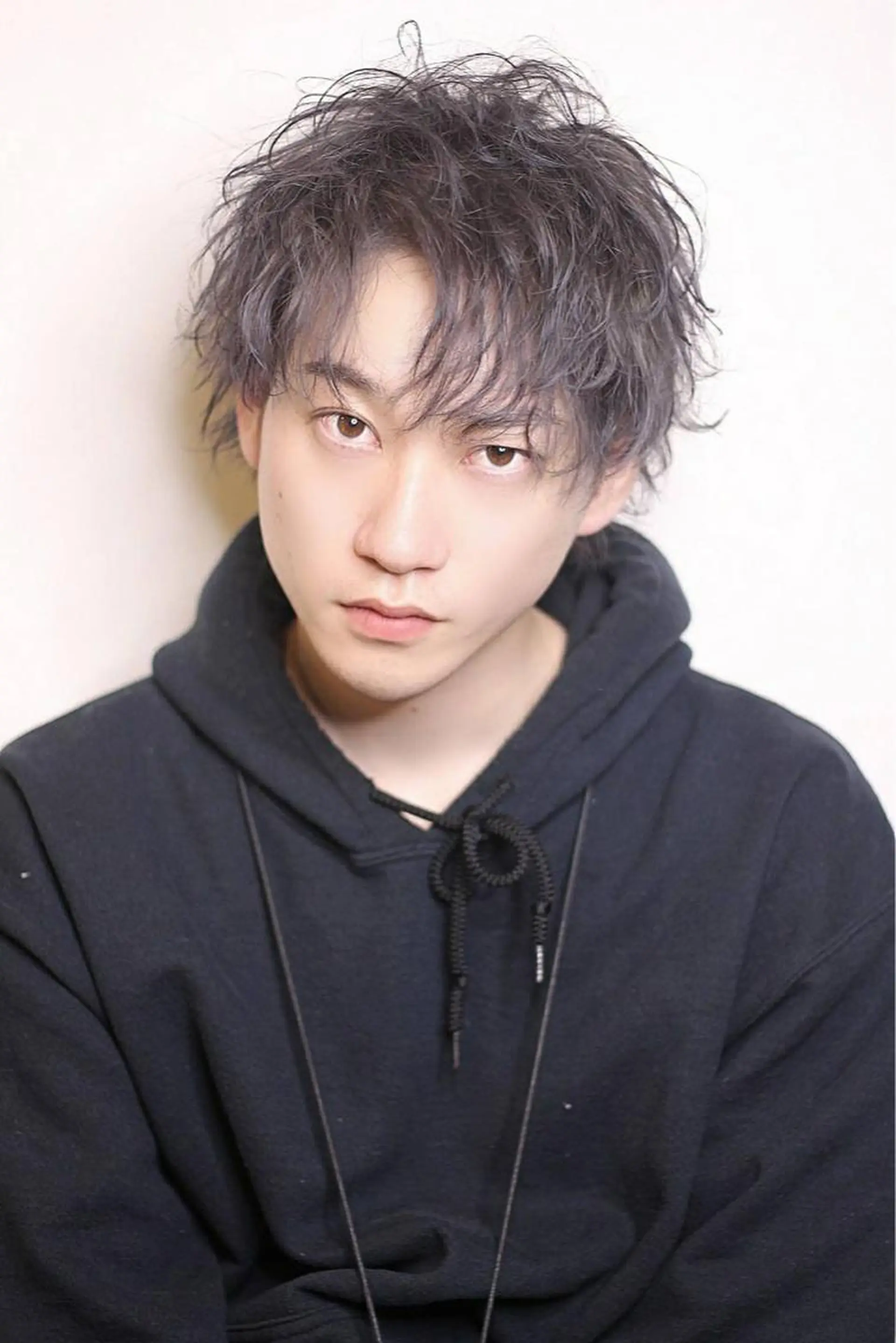 ショート カラー パーマ メンズ コンマヘア ヘアカラー トリートメント ヘアセット メンズサロン【owl 心斎橋】難波/アメ村のヘアスタイル