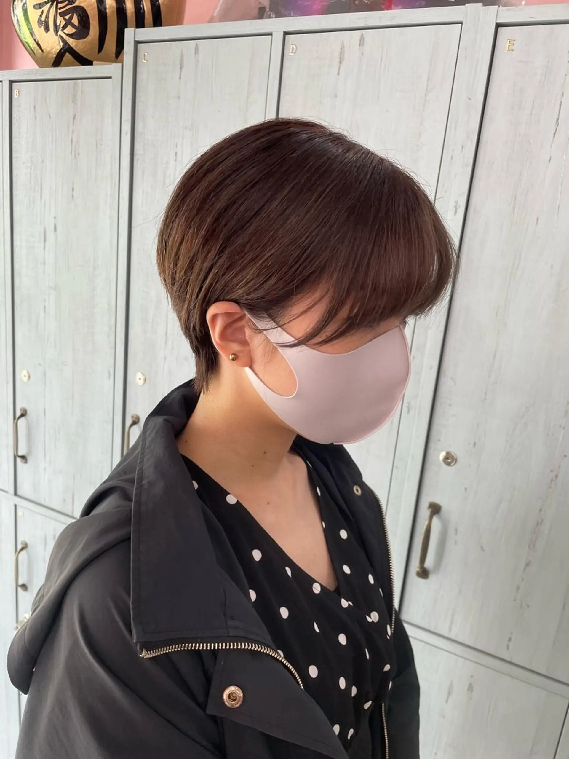 ショート アッシュ アッシュグレー アッシュグレージュ ミストバング ピンクブラウン カット 🌈ブリーチ特化🌈 MANATOのヘアスタイル