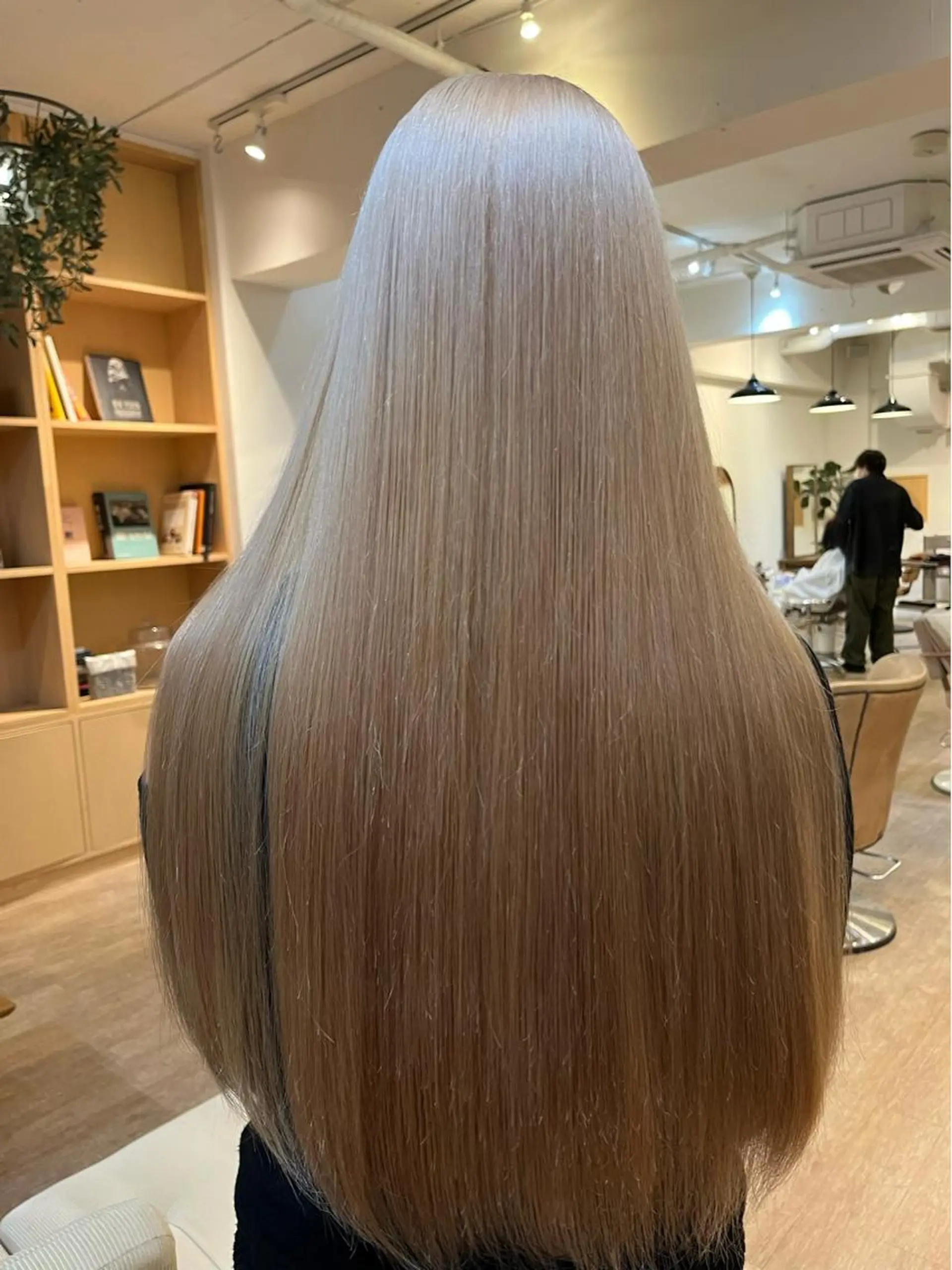 ロング カラー ヘアアレンジ ポミエ恵比寿所属・🤎口コミ5.0 カラー好評🤎KENのヘアスタイル