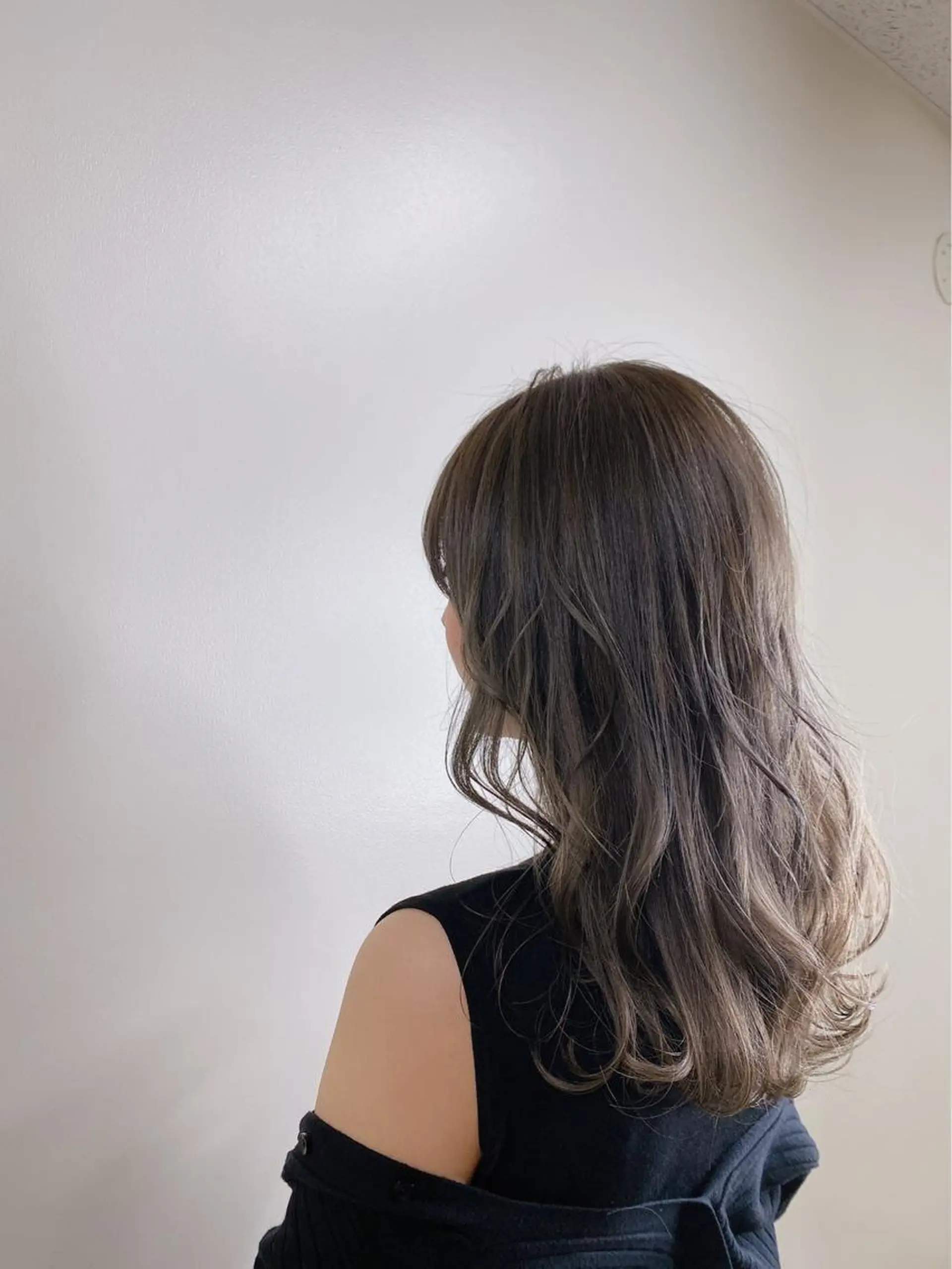 セミロング カラー LuLux Hair Salon所属・伊藤 舜斗のヘアスタイル