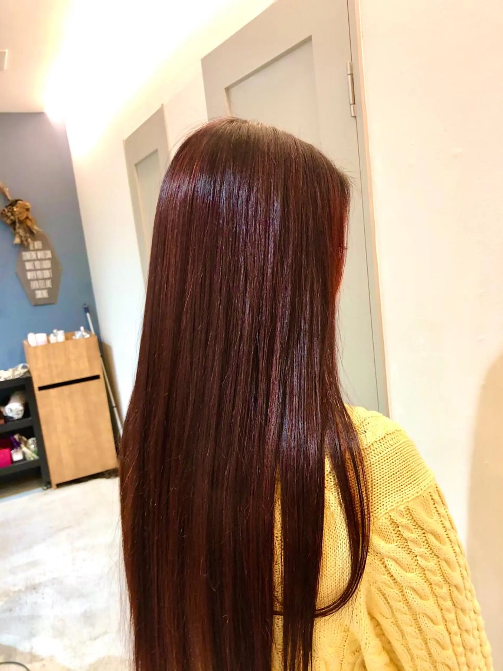 カラー 三村 桜生のヘアスタイル