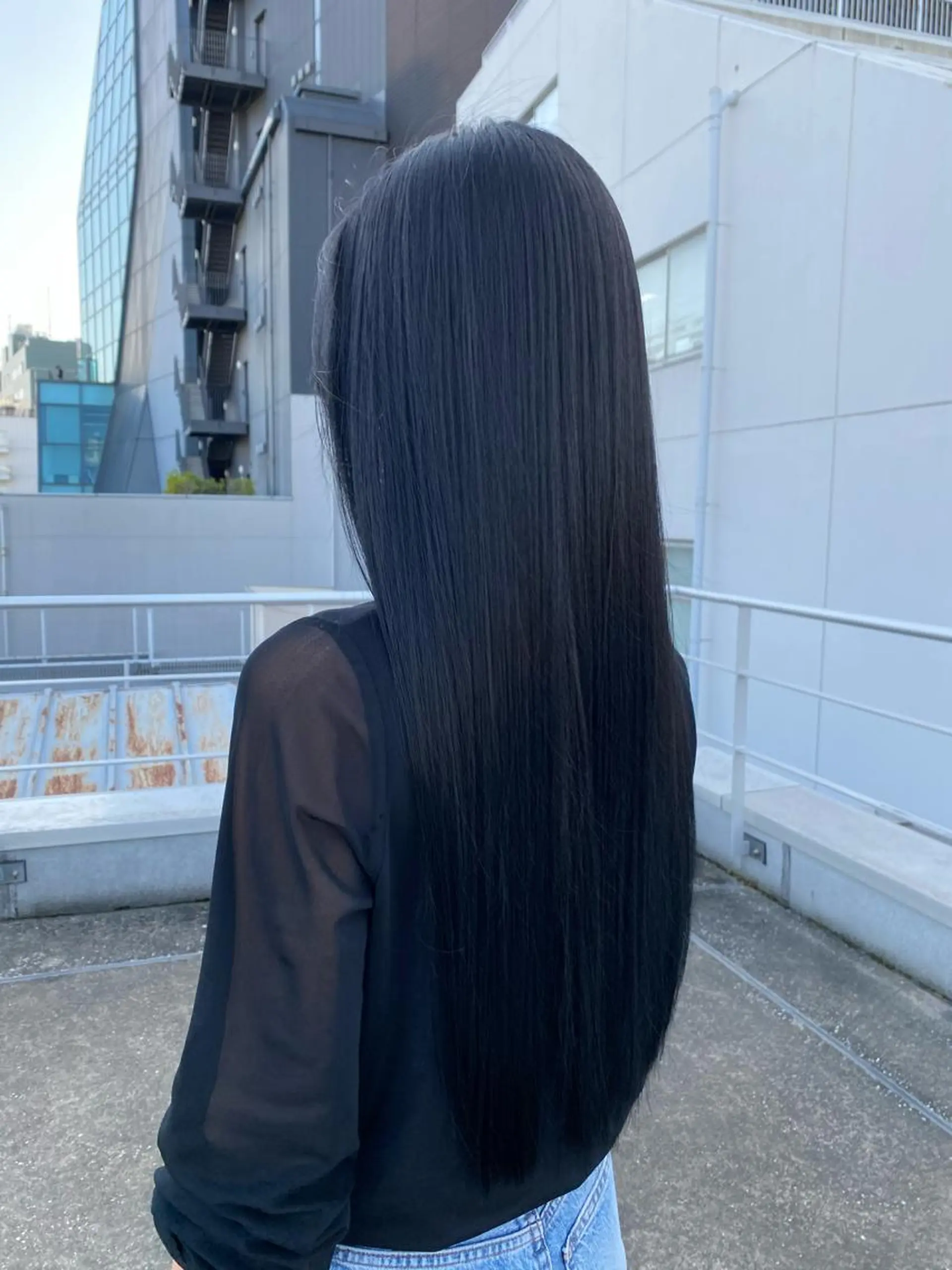 ロング カラー ヘアアレンジ 原宿レイヤーカット 渋谷【山本喜熙】のヘアスタイル