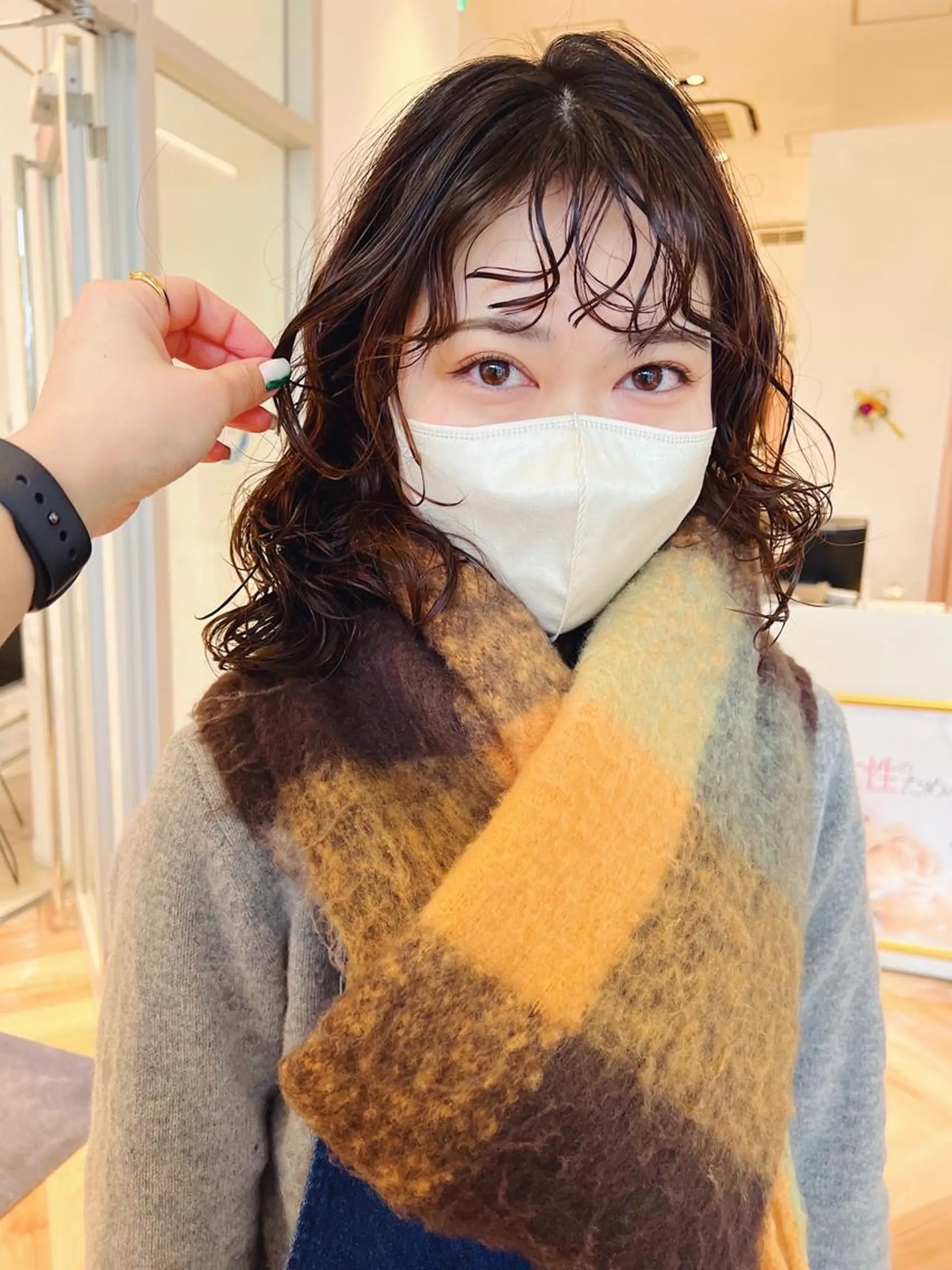 ミディアム パーマ K-two 谷町店所属・K-two谷町❄️ hinaのヘアスタイル