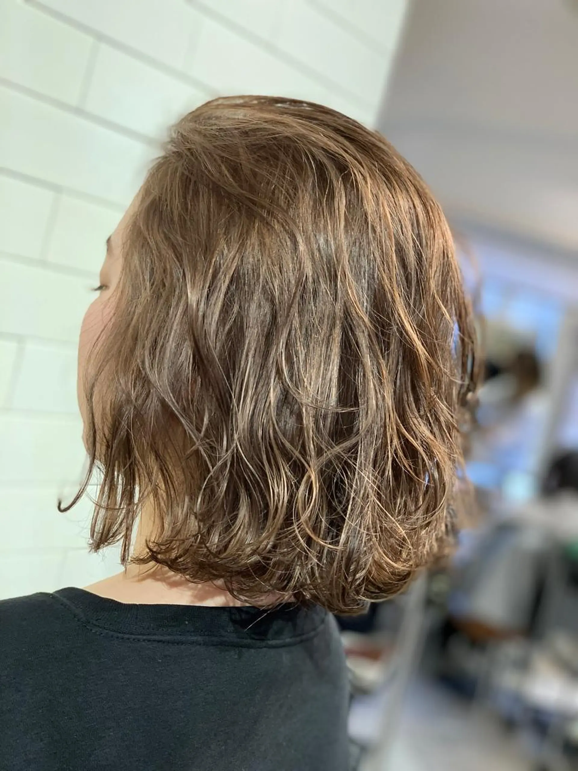 ミディアム カラー ヘアアレンジ トリートメント 髪質改善×ハイトーン 中田啄也のヘアスタイル