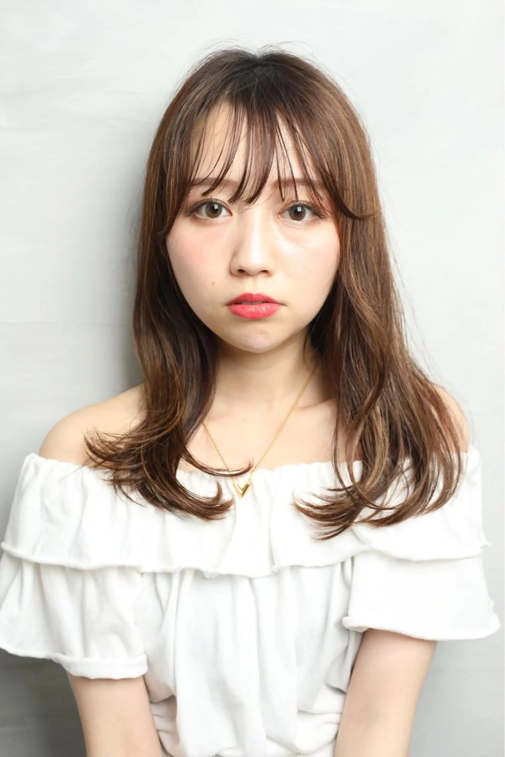 セミロング カット 大久保 優香のヘアスタイル
