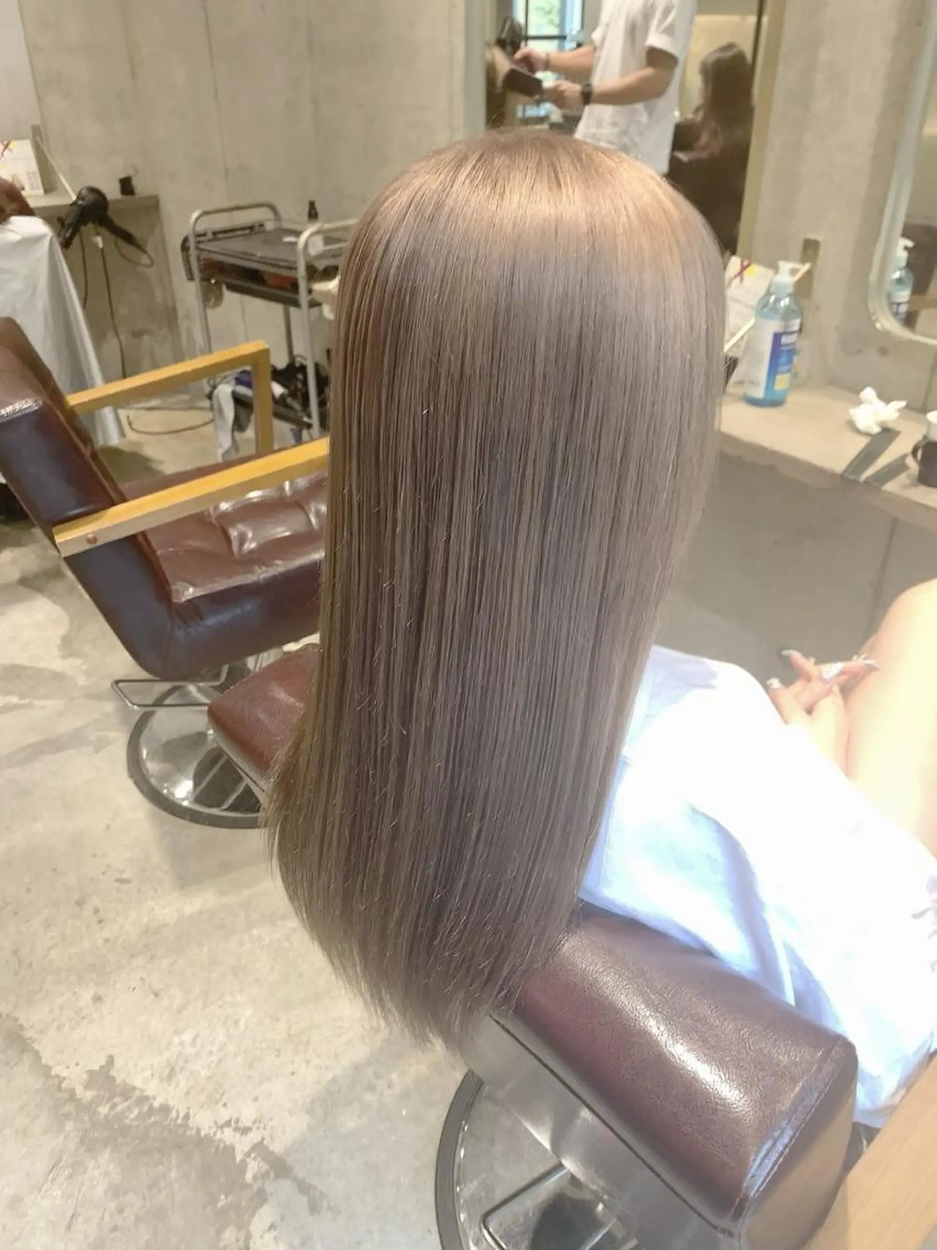 ミディアム カラー ヘアアレンジ 髪質改善×ハイトーン 中田啄也のヘアスタイル