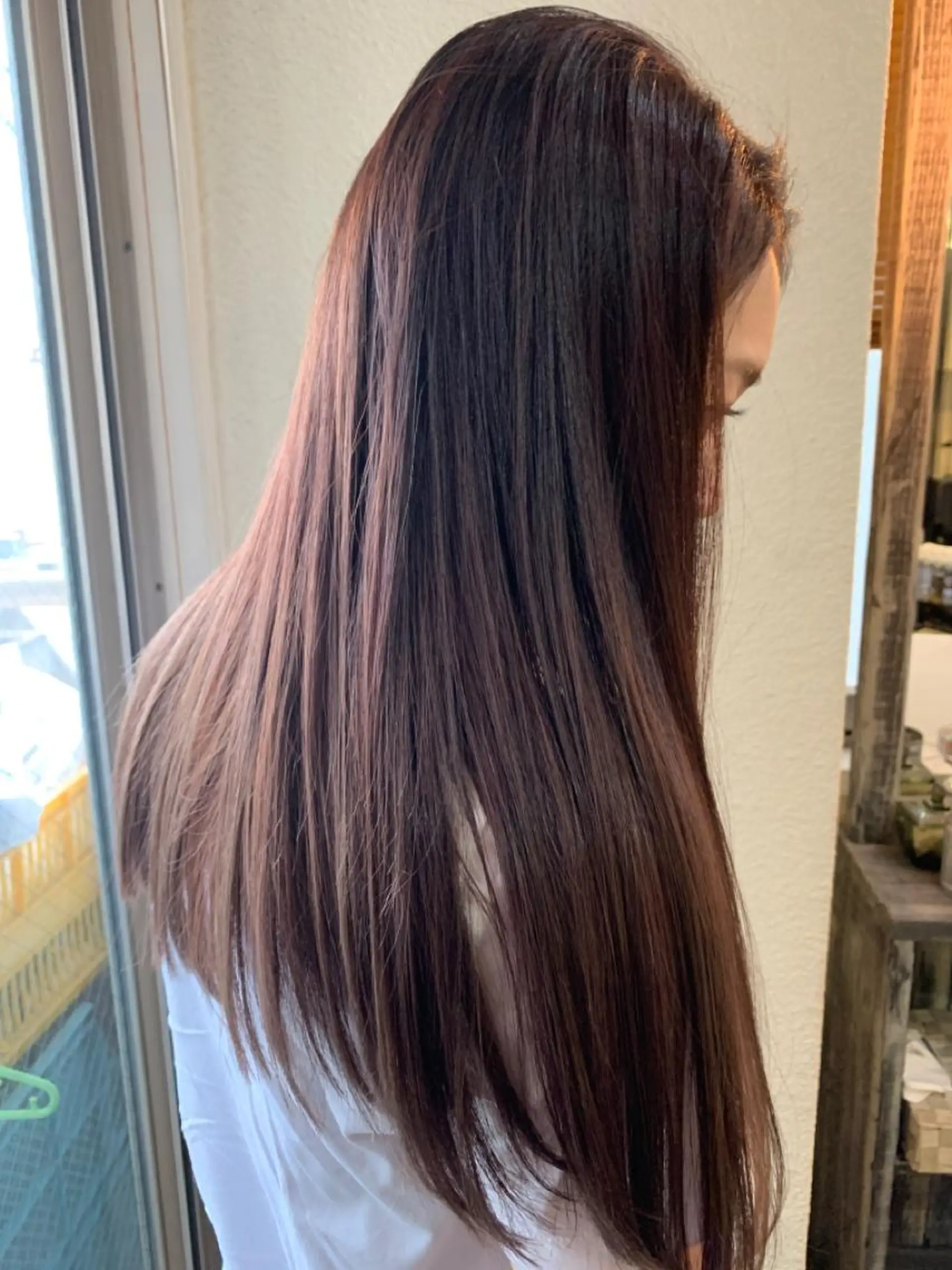 ロング カラー roots hairdesign所属・髪質改善/透明感 プライベートサロンのヘアスタイル