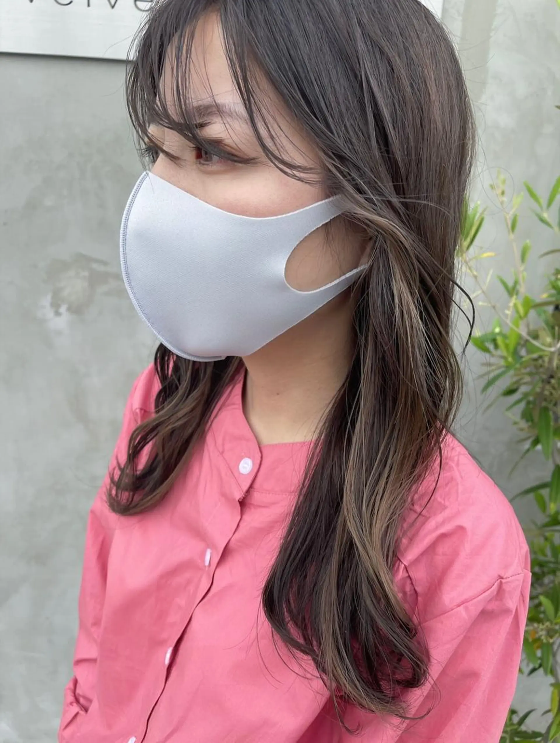 セミロング カラー ベージュカラー イヤリングカラー miyu🎀まつ毛 /耳つぼジュエリーのマツエク・マツパデザイン