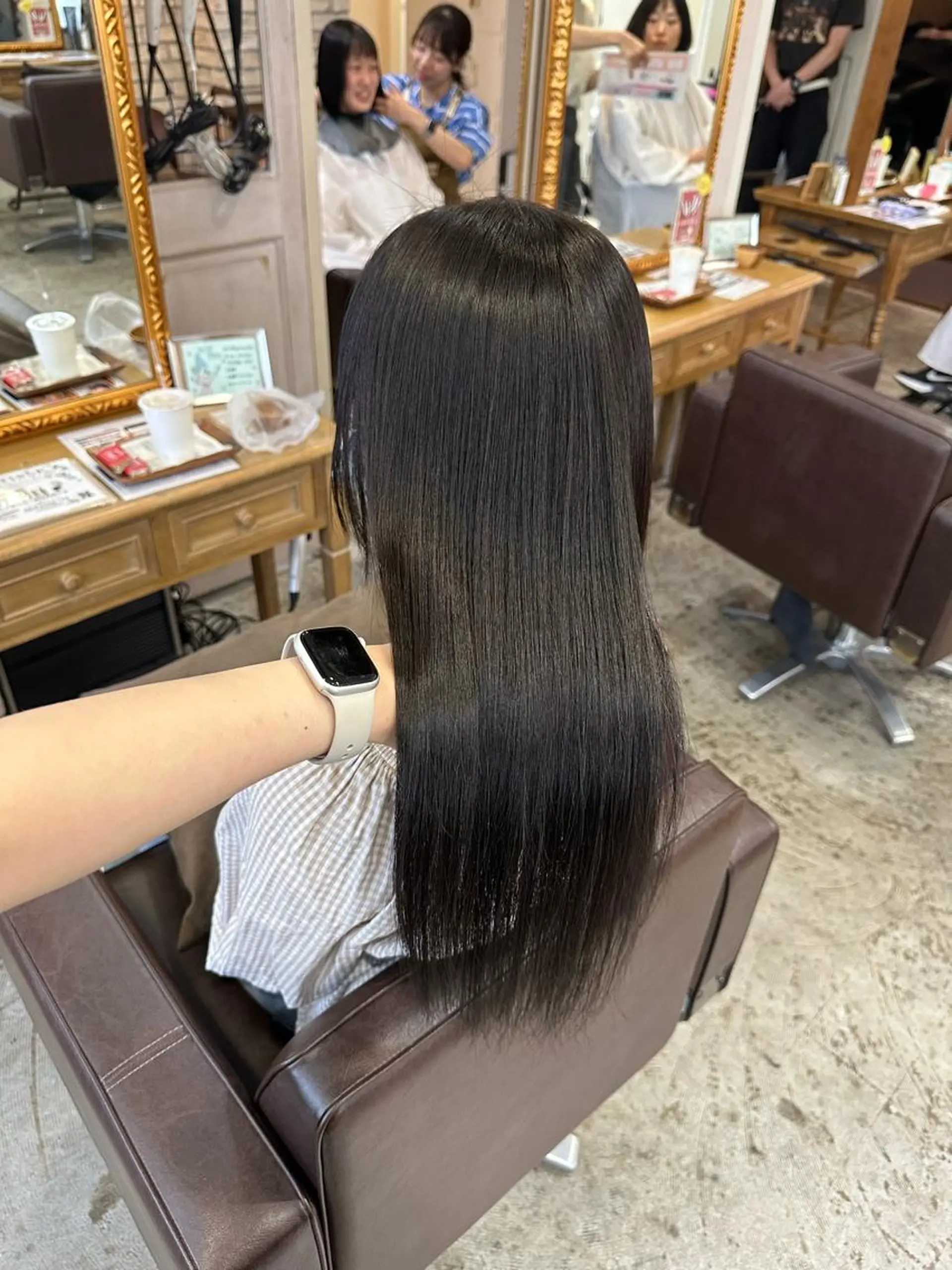 ロング カラー 柔らかベージュ🤍 fukaのヘアスタイル