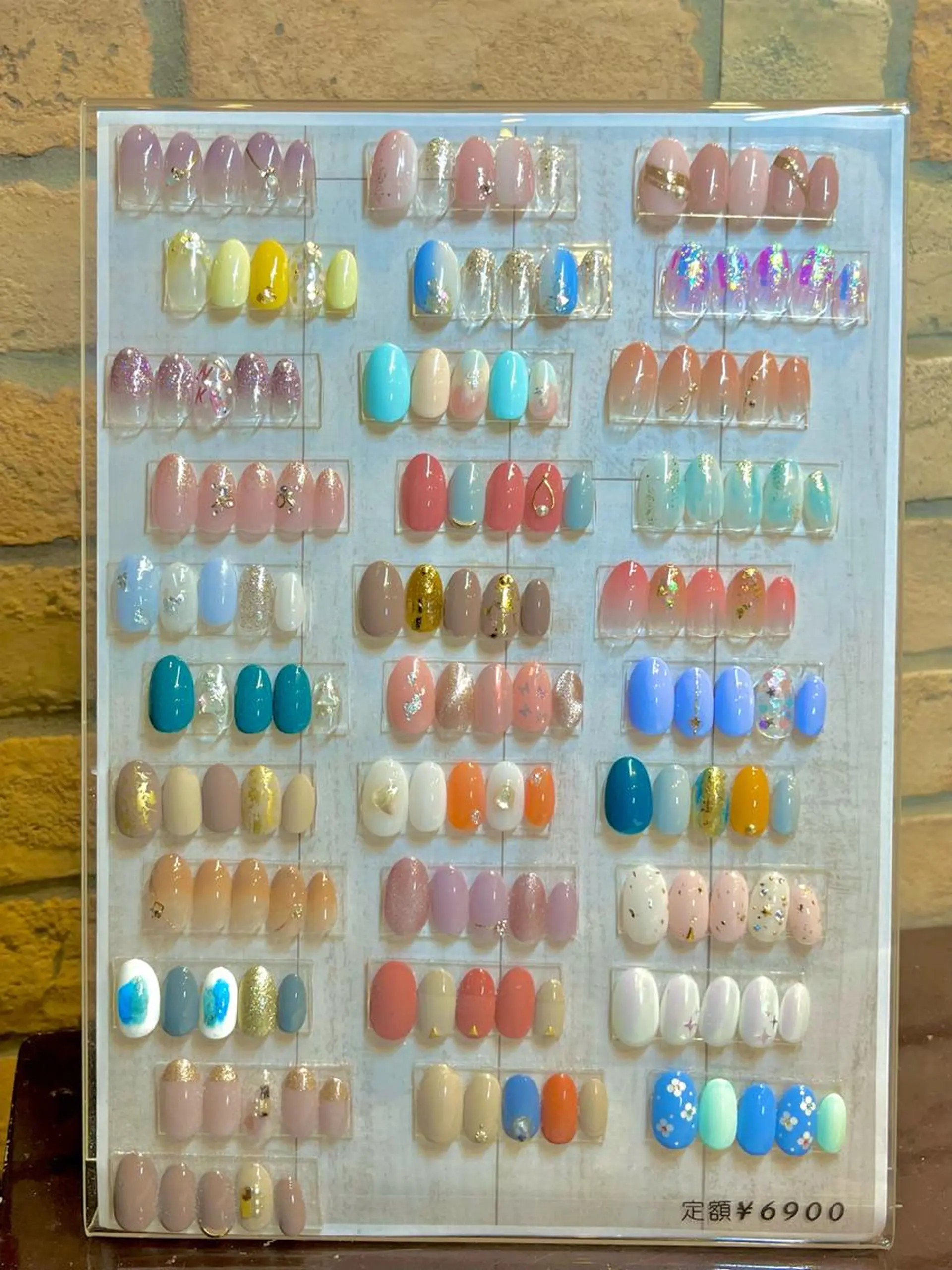 ショート カラー ネイル アートネイル オフィスネイル ワンカラーネイル ショートネイル ネイルサロン リリーブランシュ所属・森 瑞紀のネイルデザイン