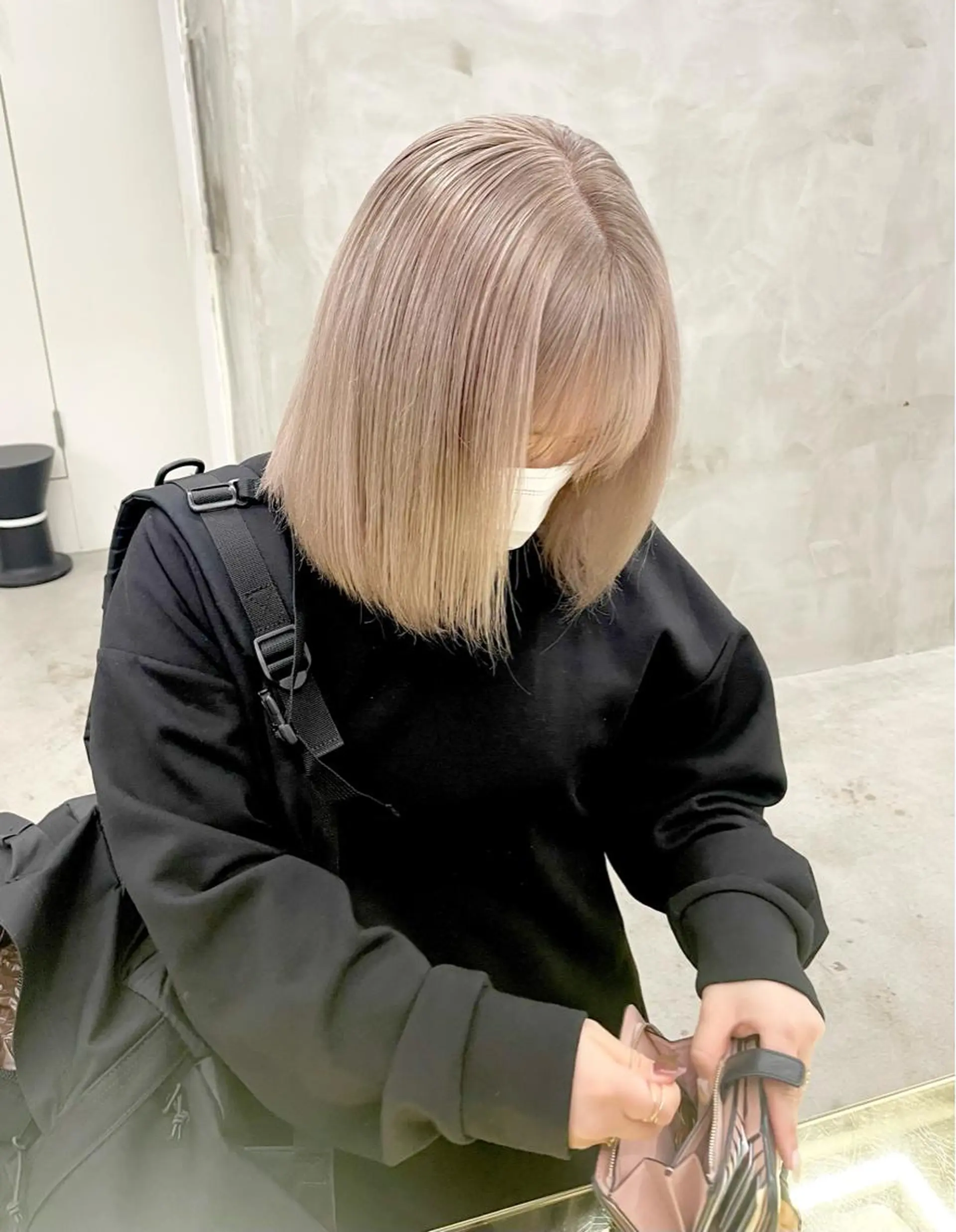 ミディアム カラー パーマ ヘアアレンジ メンズ ミディアムパーマ メンズバレイヤージュ メンズブリーチ センターパート フェードカット ハイトーン/レイヤー 🌸さくらのヘアスタイル