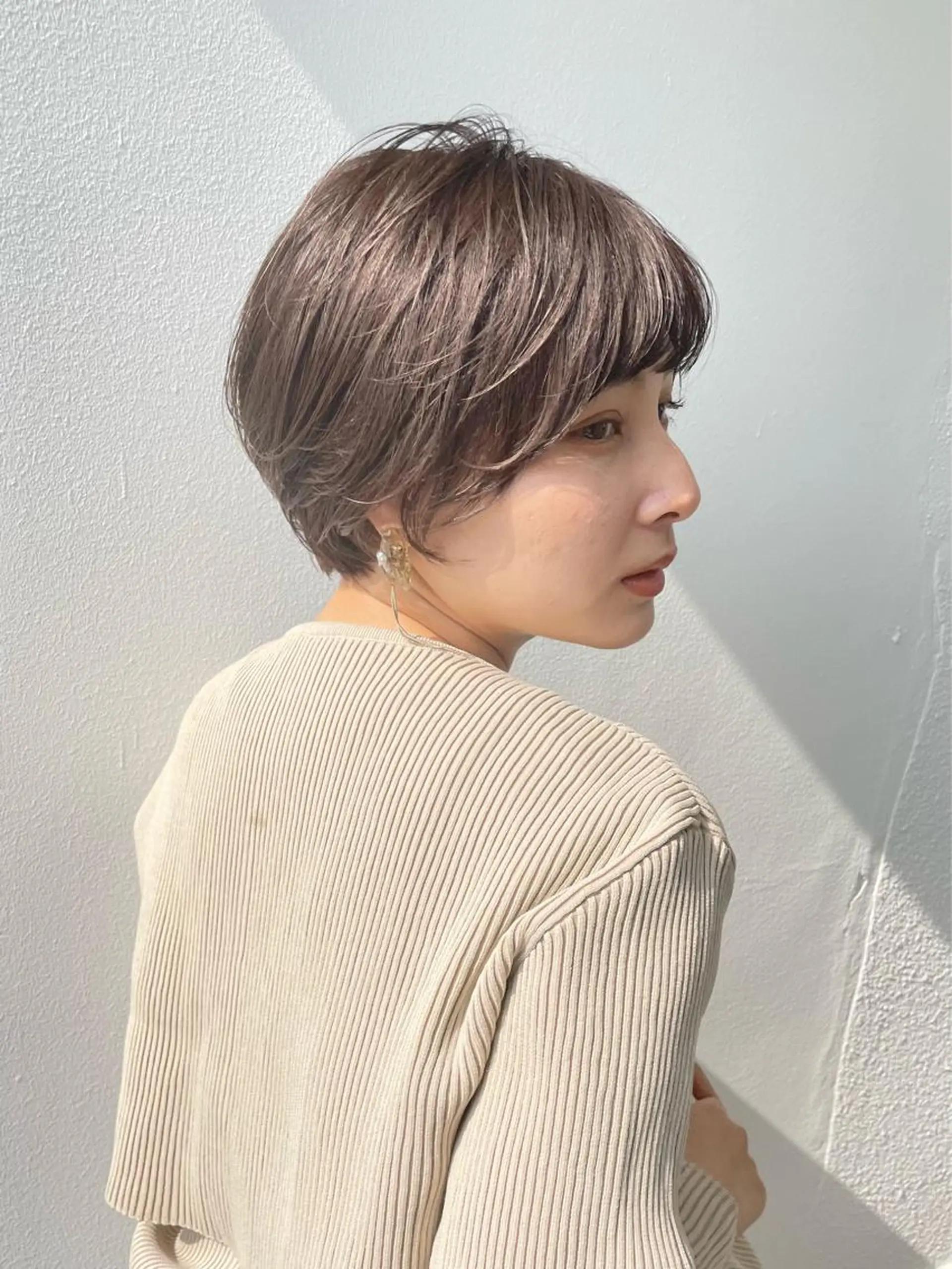 ショート カット ヘアカラー トリートメント WEG 難波のヘアスタイル