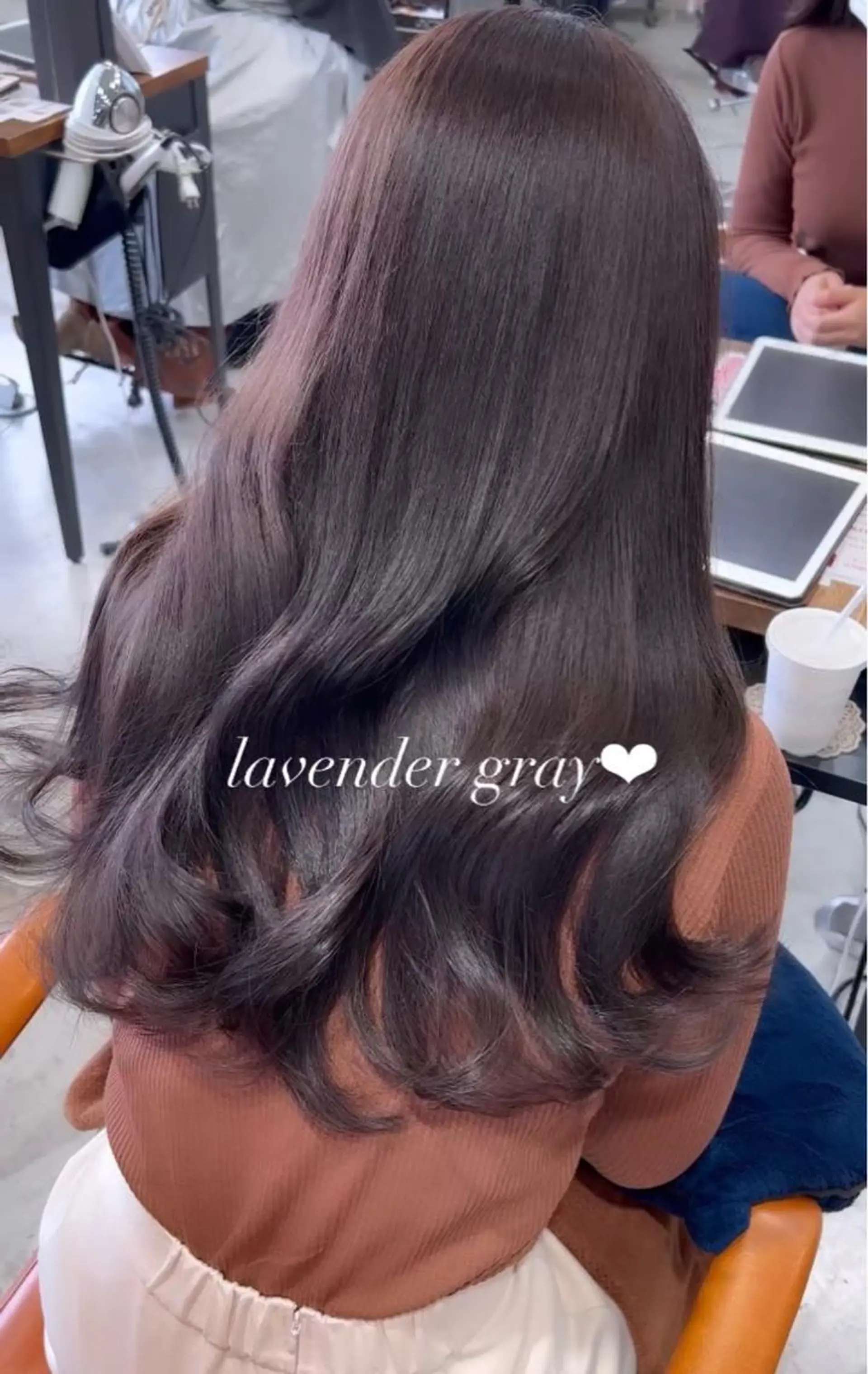 ロング 松下 奈央のヘアスタイル