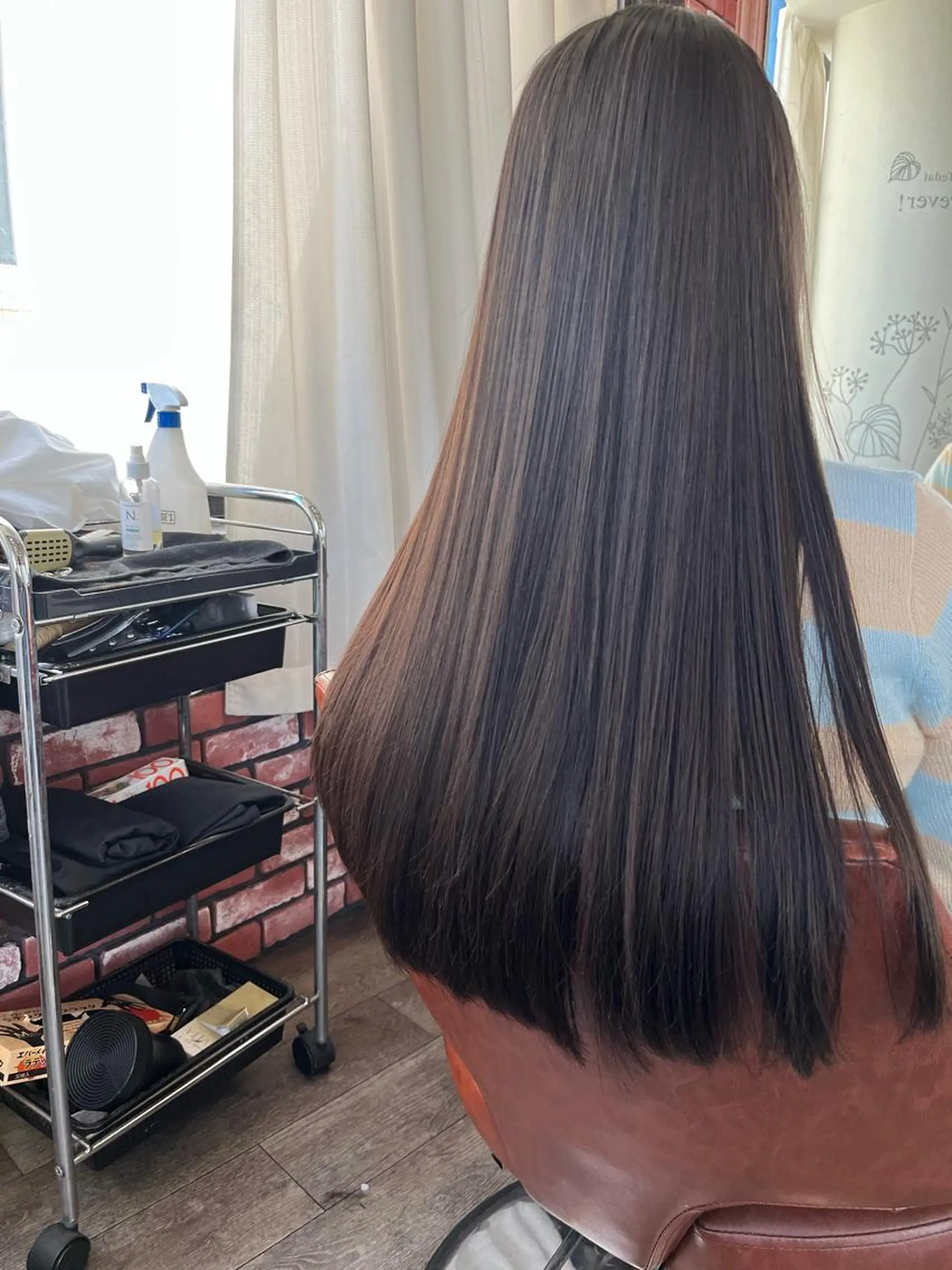 ロング パーマ 縮毛矯正 カット 縮毛矯正 ロイヤルスイート所属・眞壁 華子のヘアスタイル