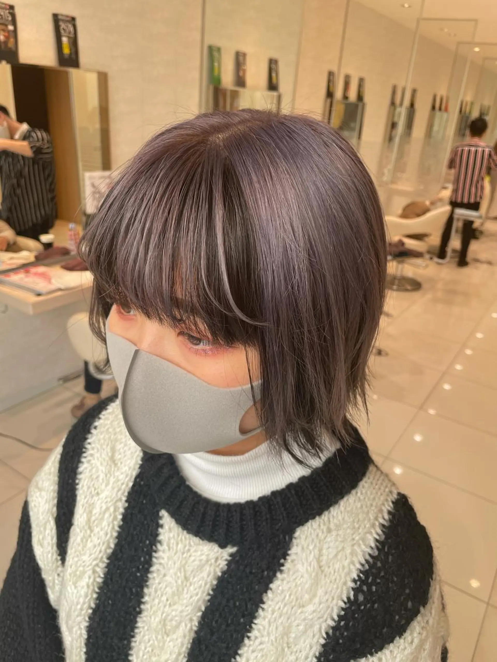 ショート カラー 透明感カラー ご新規様限定クーポン あります　桂口　烈闘のヘアスタイル