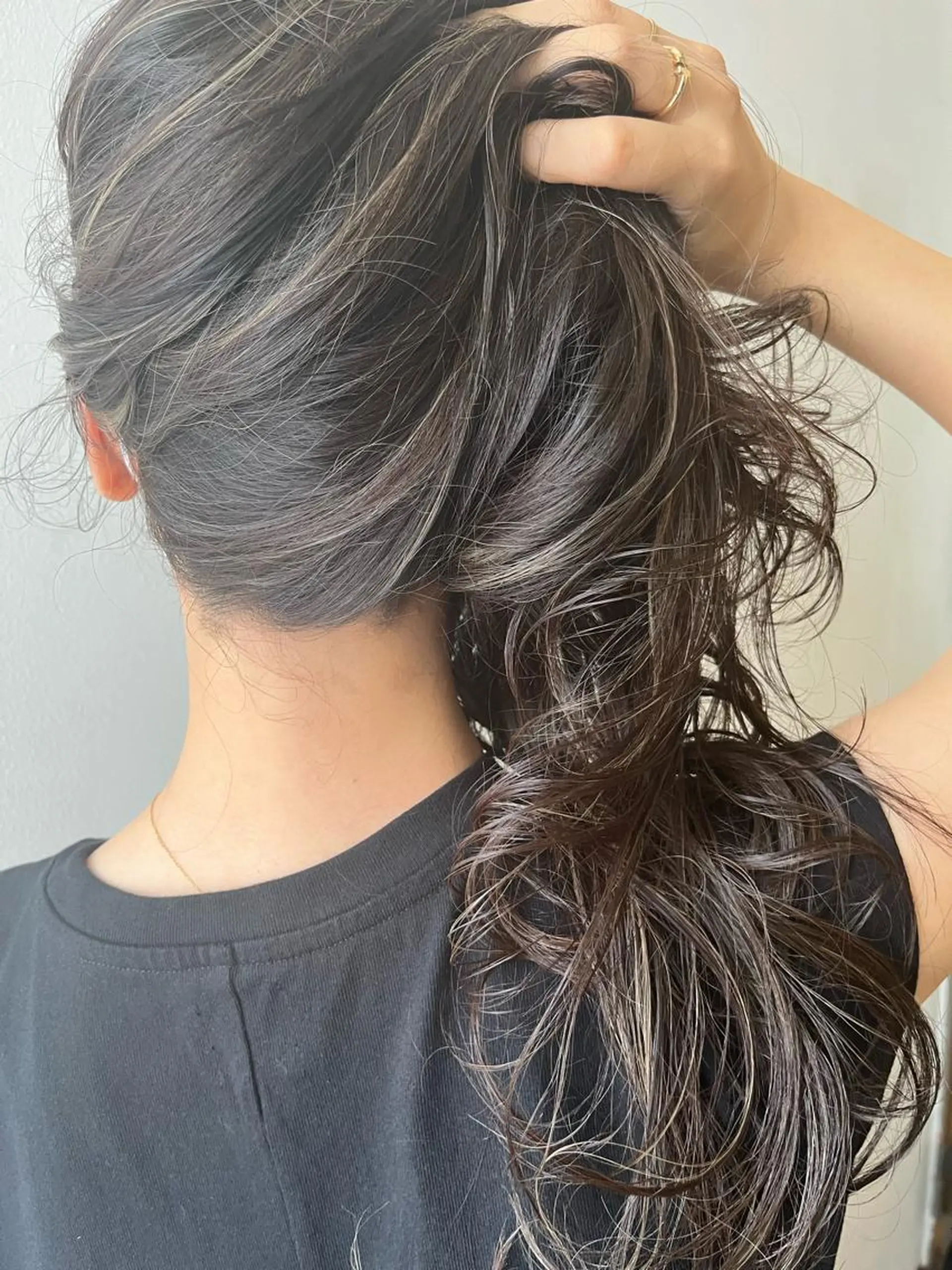 ロング ヘアカラー ⭐️ アユミ⭐️のヘアスタイル