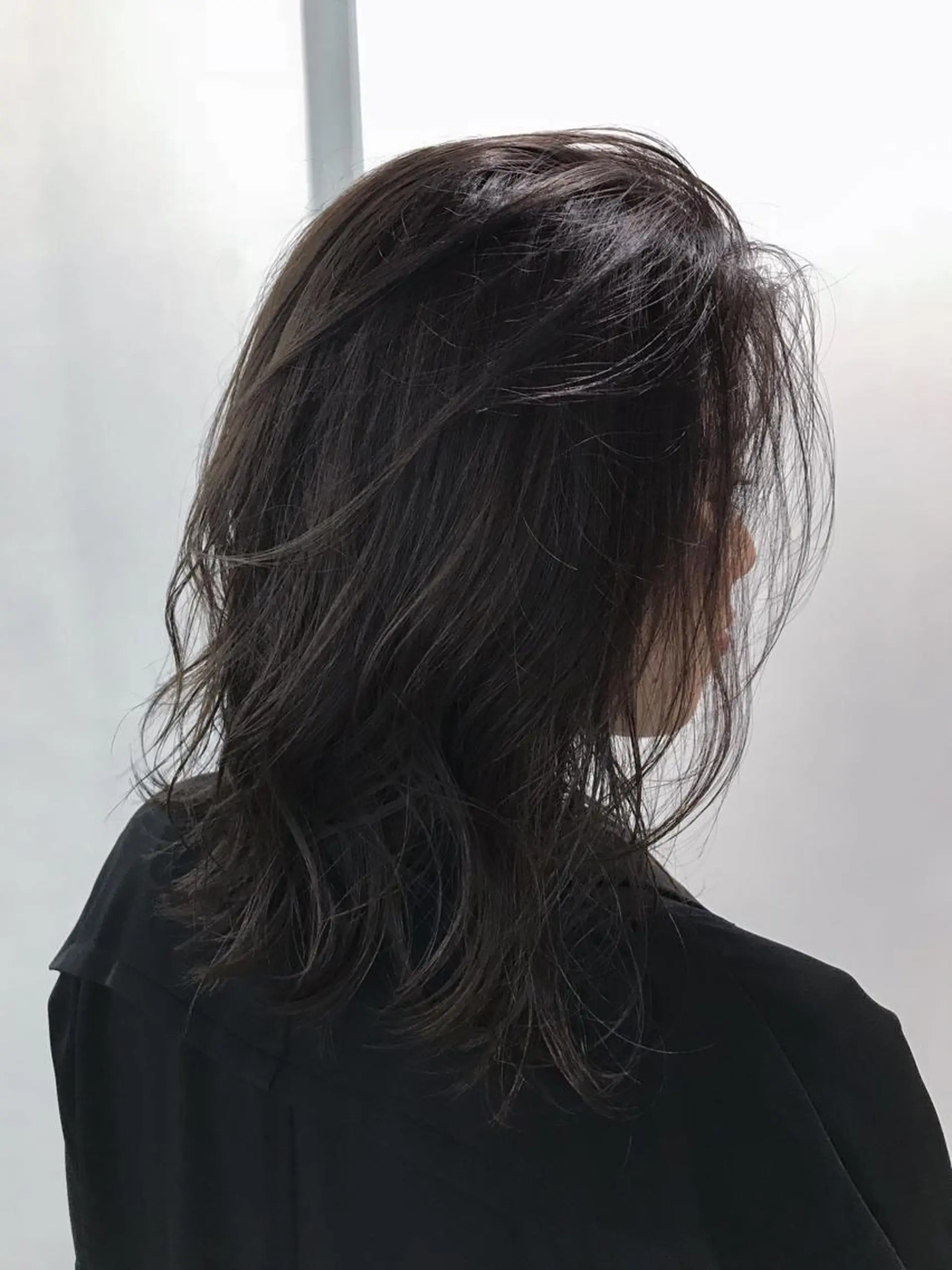 ミディアム エクステ（レミー毛） NINEのヘアスタイル