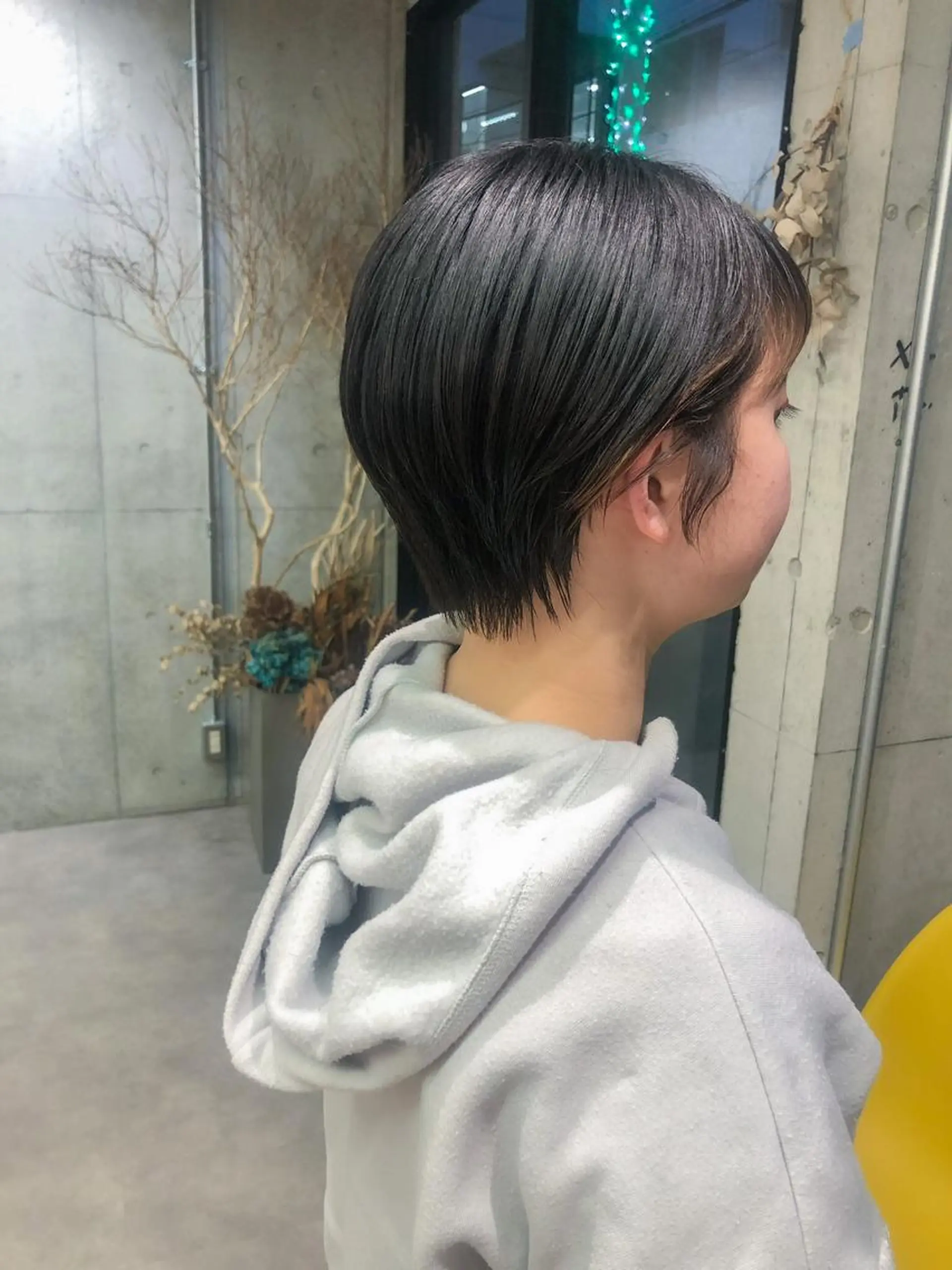 ショート カラー ヘアアレンジ ショートヘア rii-🩰 トレンド韓国ヘアのヘアスタイル