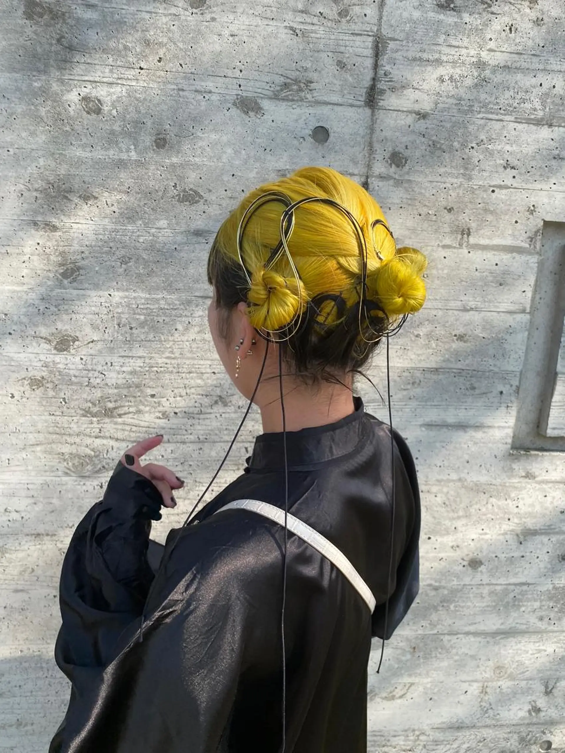 カラー ホリイ ハルカのヘアスタイル