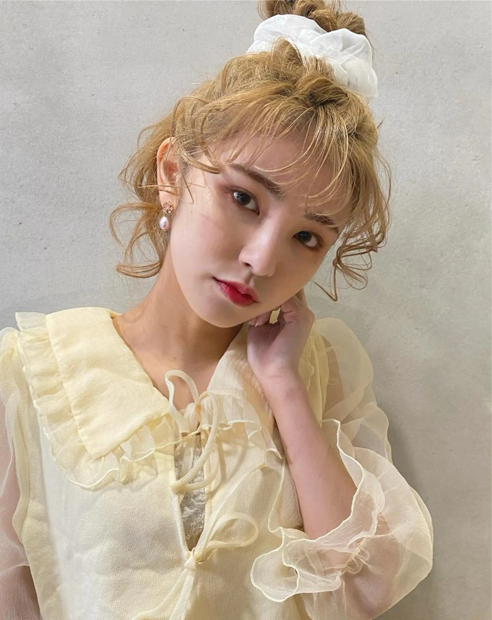 ロング カラー ブリーチなしカラー レイヤーカットのヘアスタイル