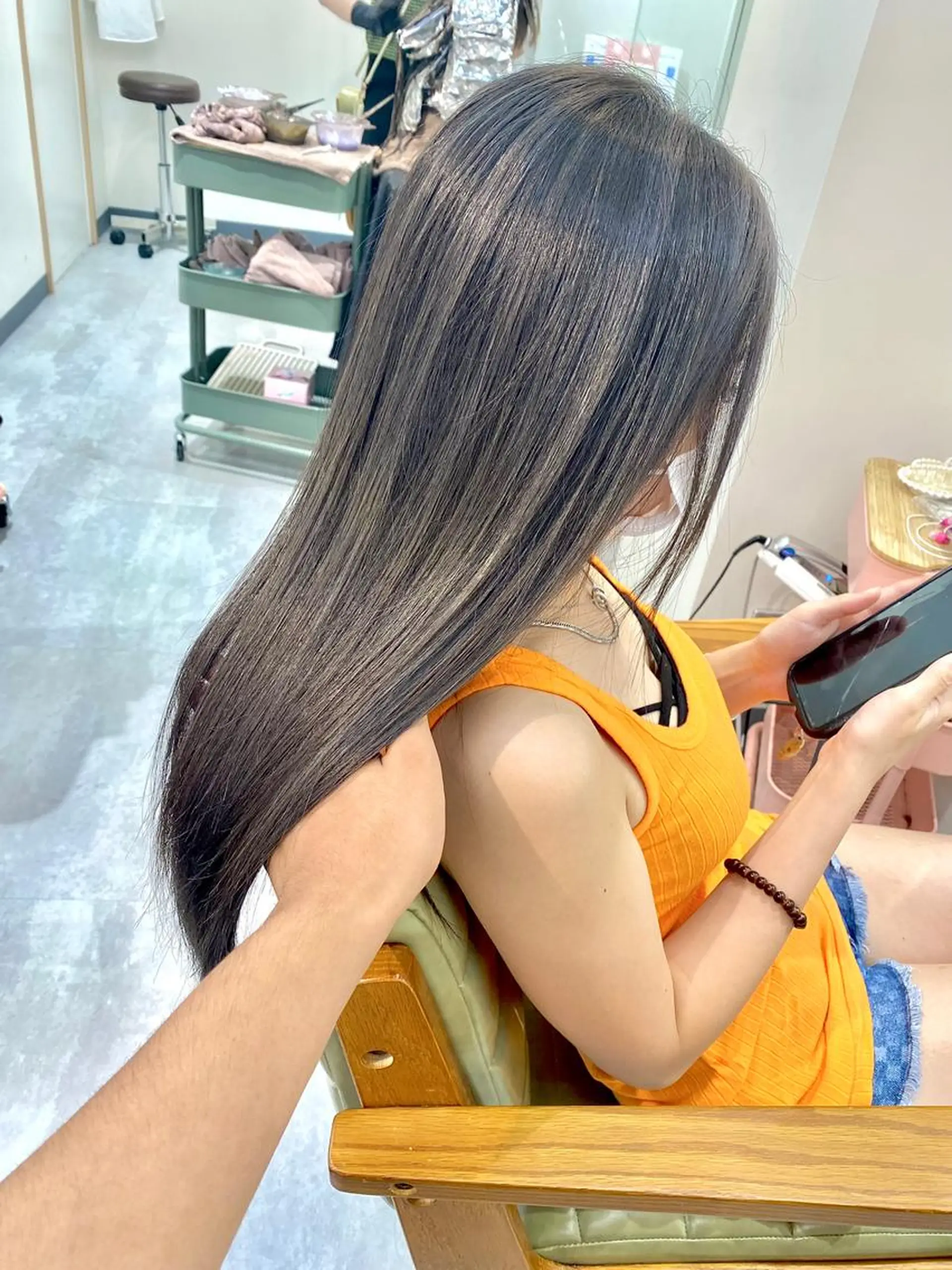 ロング カラー バレイヤージュ レイヤーカット ヘアカラー トリートメント ヘアセット 💘カラー特化美容師 尾崎拓己のヘアスタイル