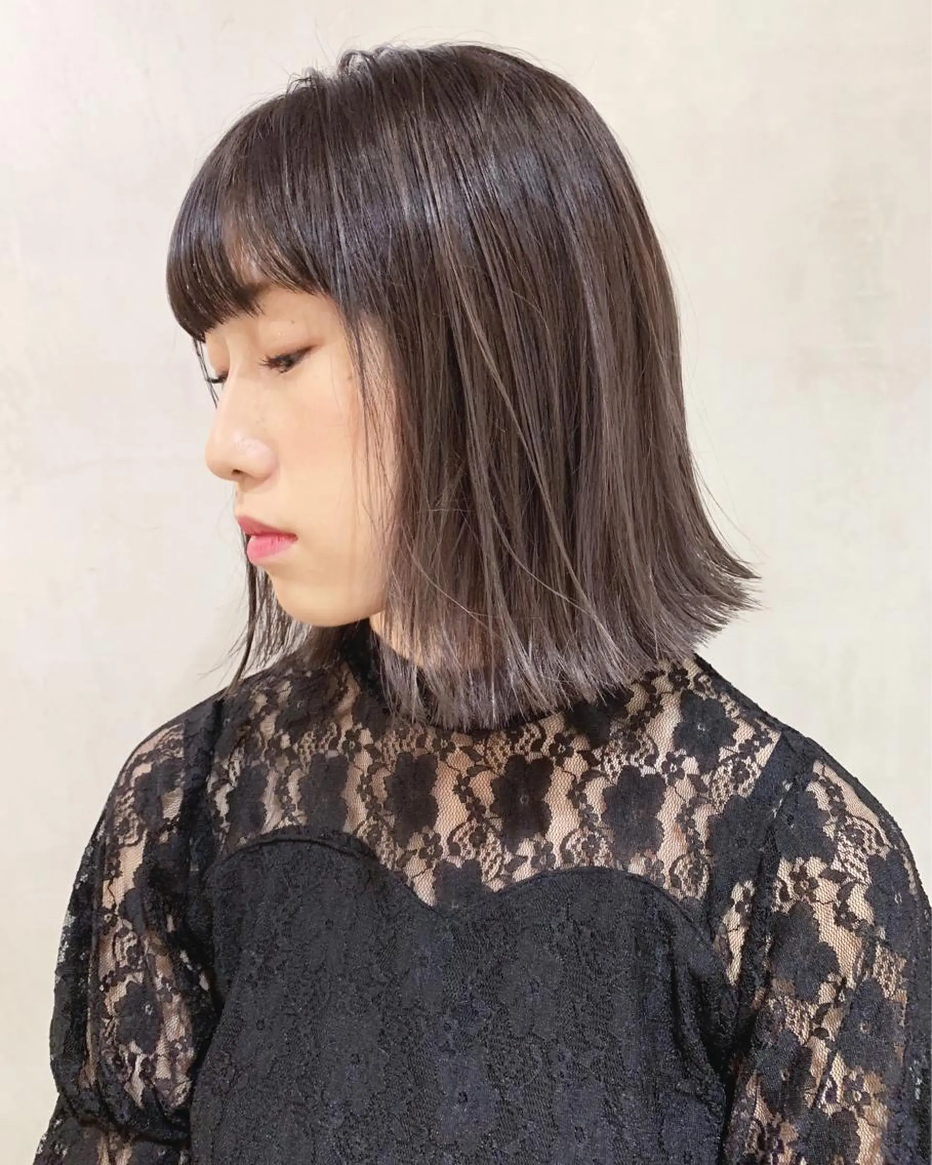 ミディアム カラー カット ヘアカラー トリートメント 優 作のヘアスタイル