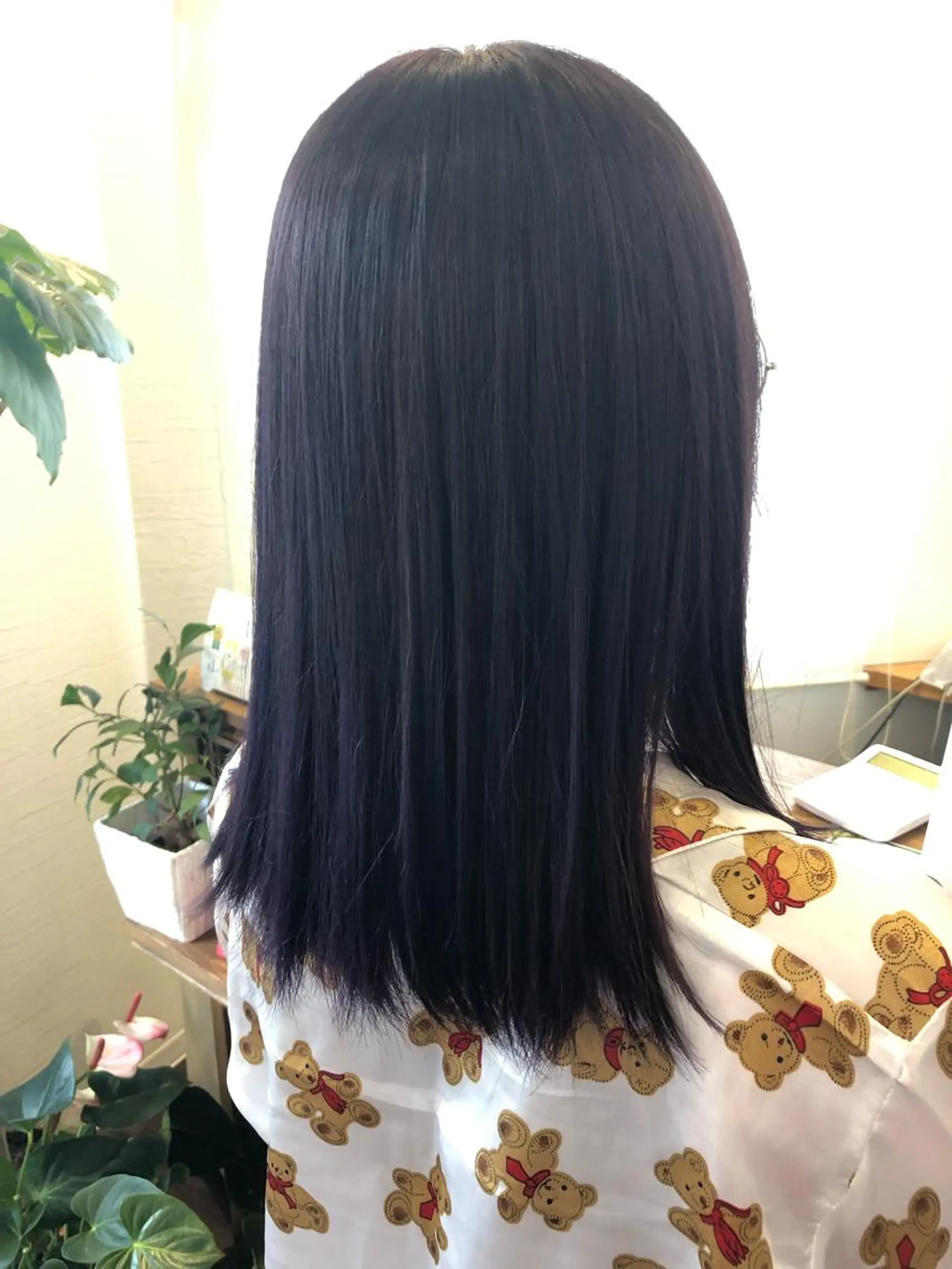 ミディアム カラー ブルーカラー ネイビーカラー 皆巳 達郎のヘアスタイル