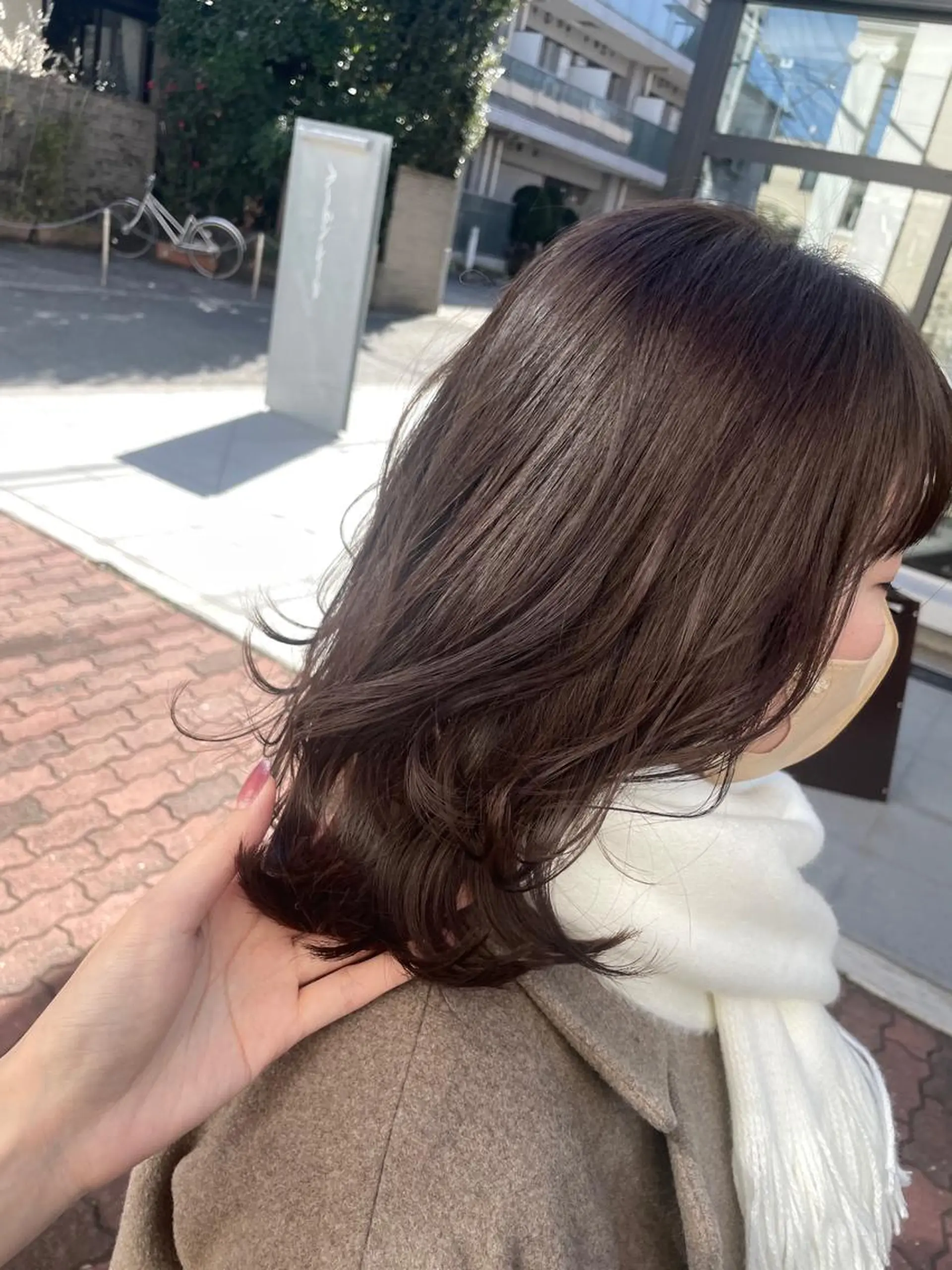 ミディアム カラー ブラウンカラー チョコレートブラウン カット ヘアカラー トリートメント BEBE所属・ブリーチなし 透明感カラーKANAのヘアスタイル