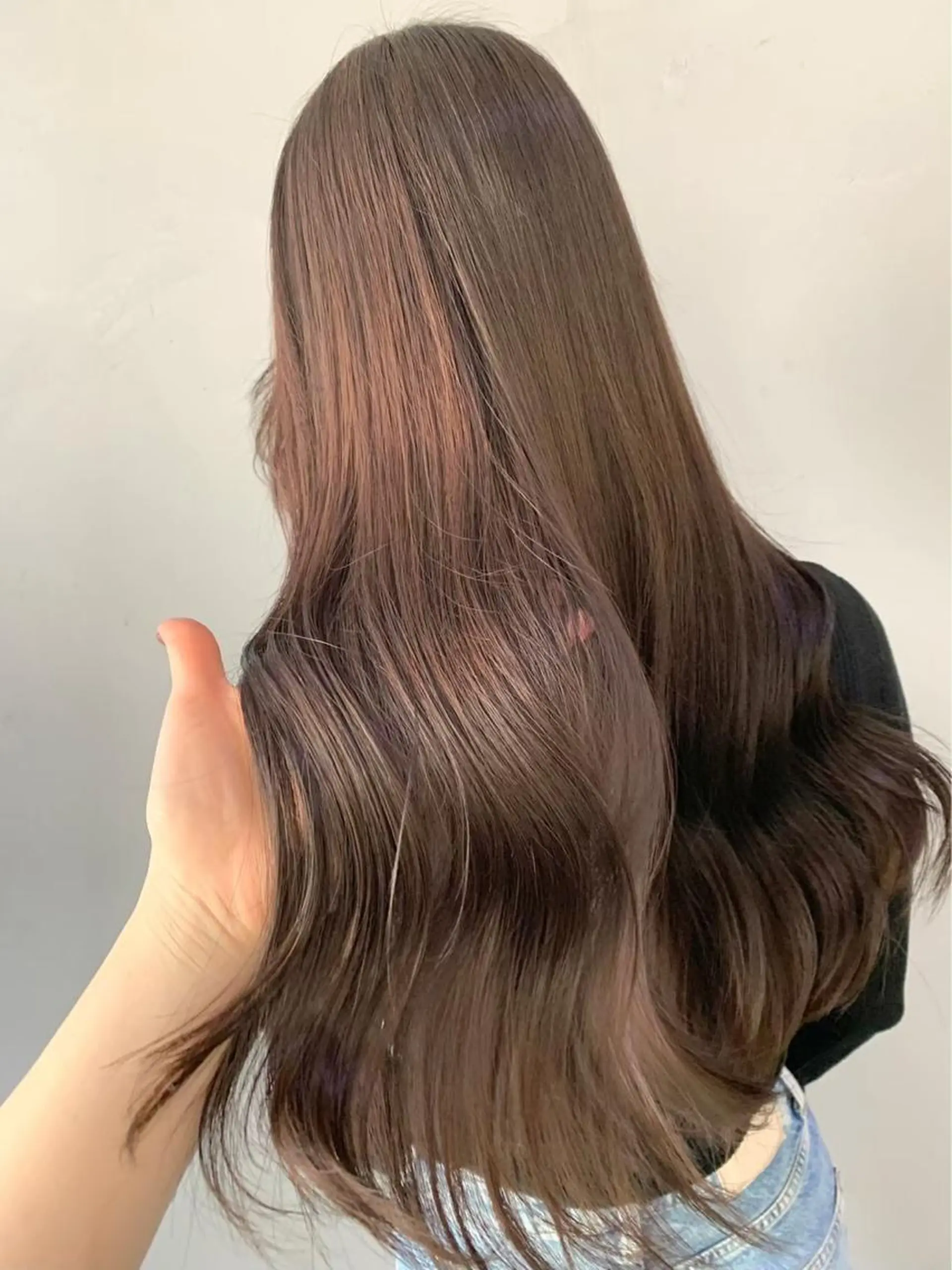 ロング ヘアカラー アブアイ所属・🌈艶髪ハイトーン SENAのヘアスタイル