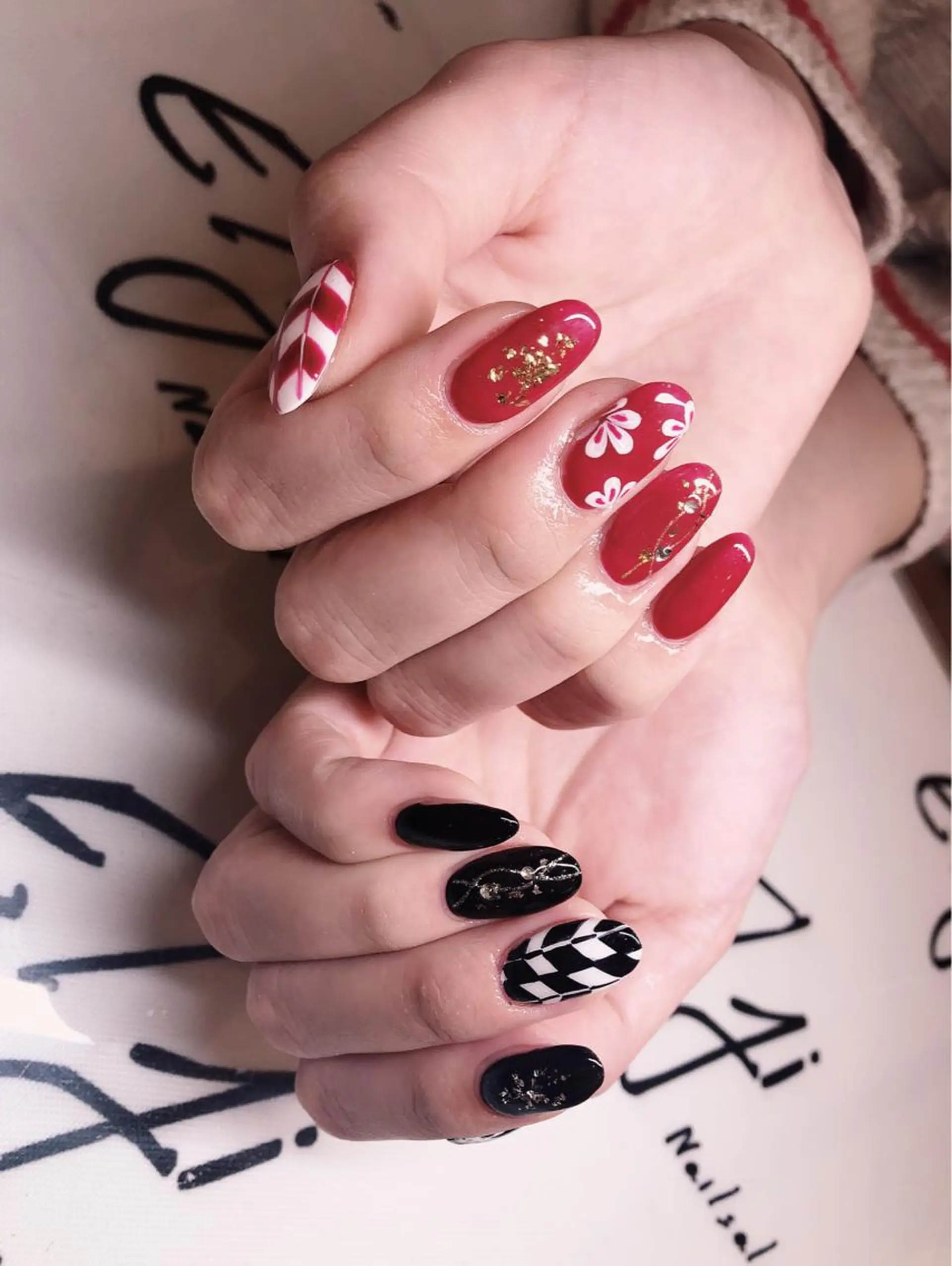 ネイル 成人式 ハンドネイル 🖤スカルプ R🖤のネイルデザイン