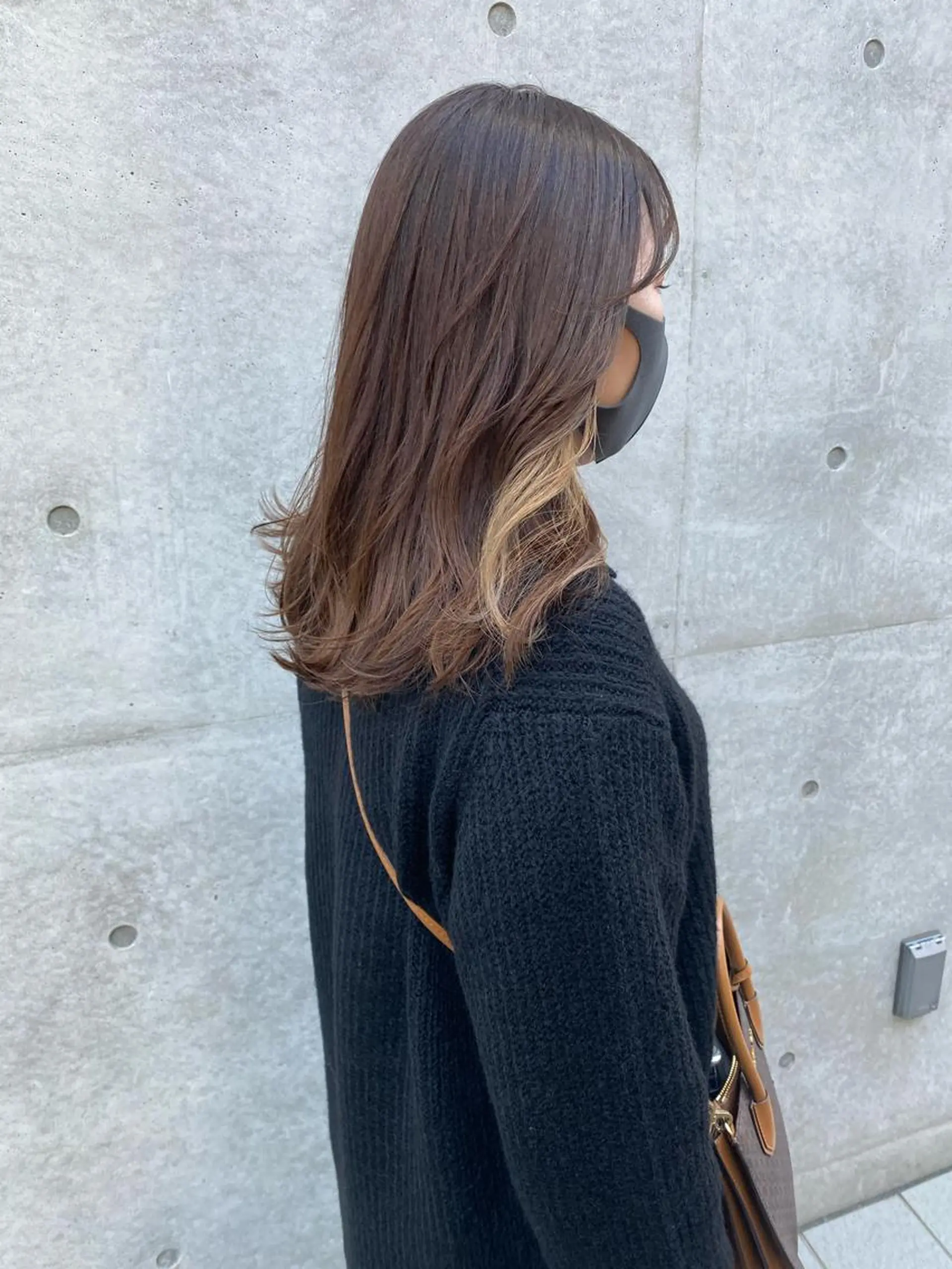 ミディアム カラー イヤリングカラー カット ヘアカラー トリートメント ✨透明感カラー✨ 🦖佐々木未来🦕のヘアスタイル